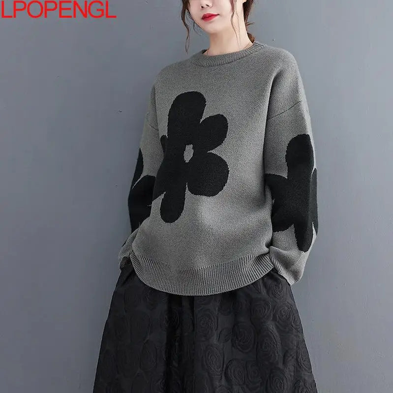 Women's Autumn And Winter Korean Bottoming Long Sleeves Flowers O-neck Pullover A-straight Vintage Sweater Trend Top