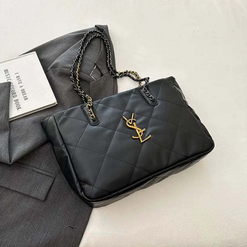 2025 New Women's Crossbody Bag - Chain Strap Tote, Large Underarm Purse, Diamond Quilted Pattern Versatile Designer Bag