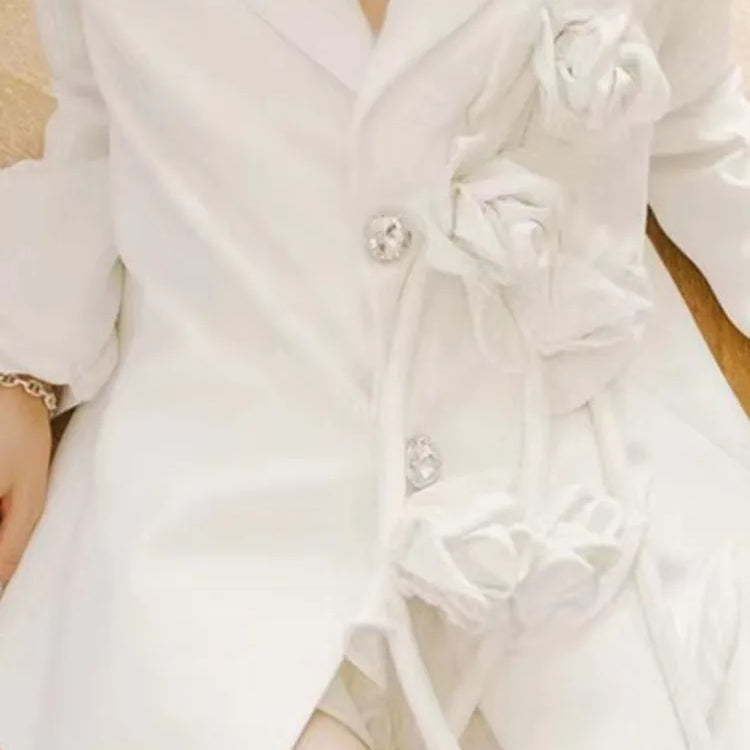 DEAT Fashion Women's Blazer Notched Collar Loose Diamonds Buttons Spliced Flower White Suit Jackets summer New 17A7225