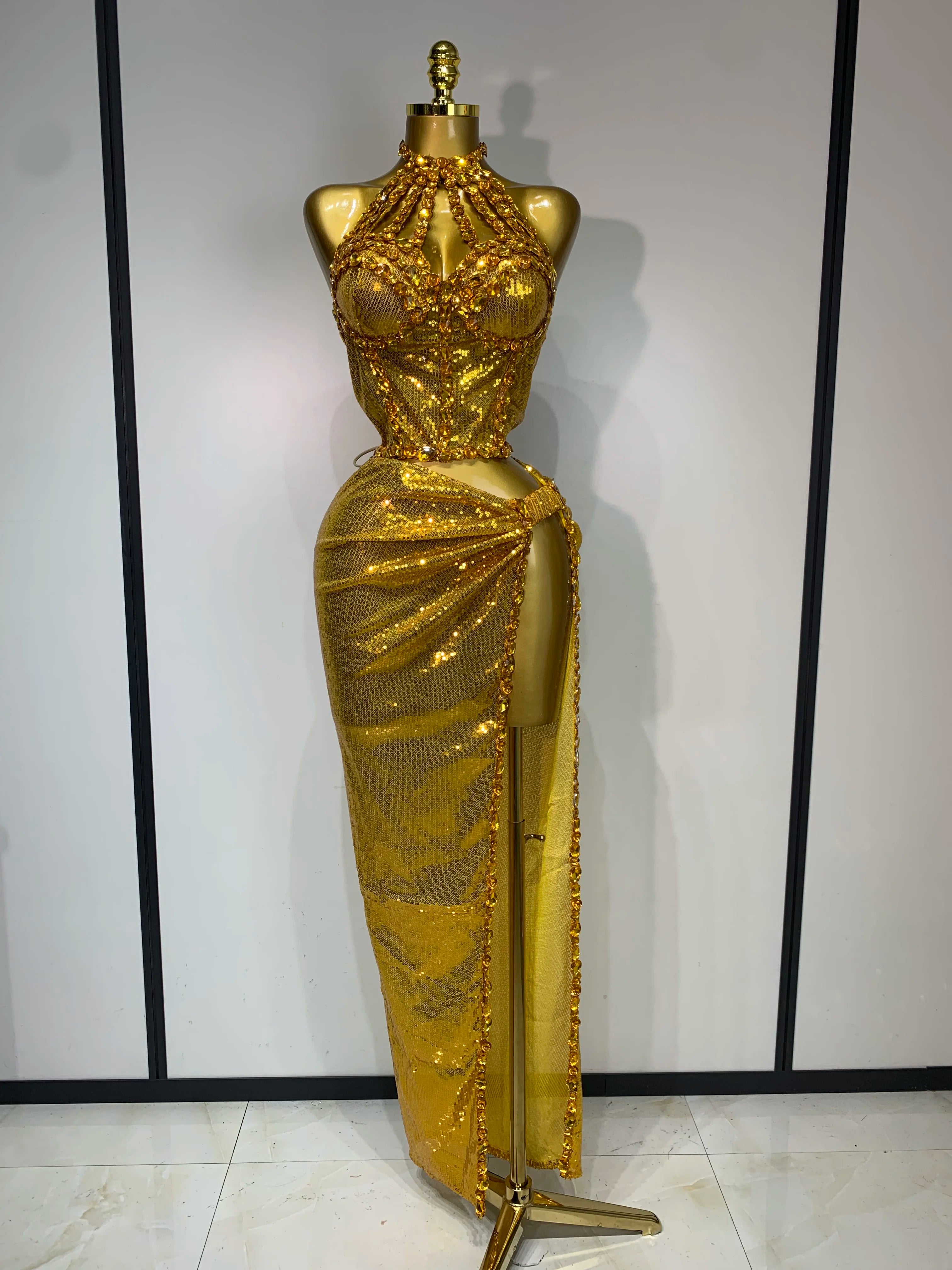 Conjunto feminino com strass dourados brilhantes, saia longa, duas peças, cantora, dançarina, traje de apresentação, boate, vestido de aniversário de luxo