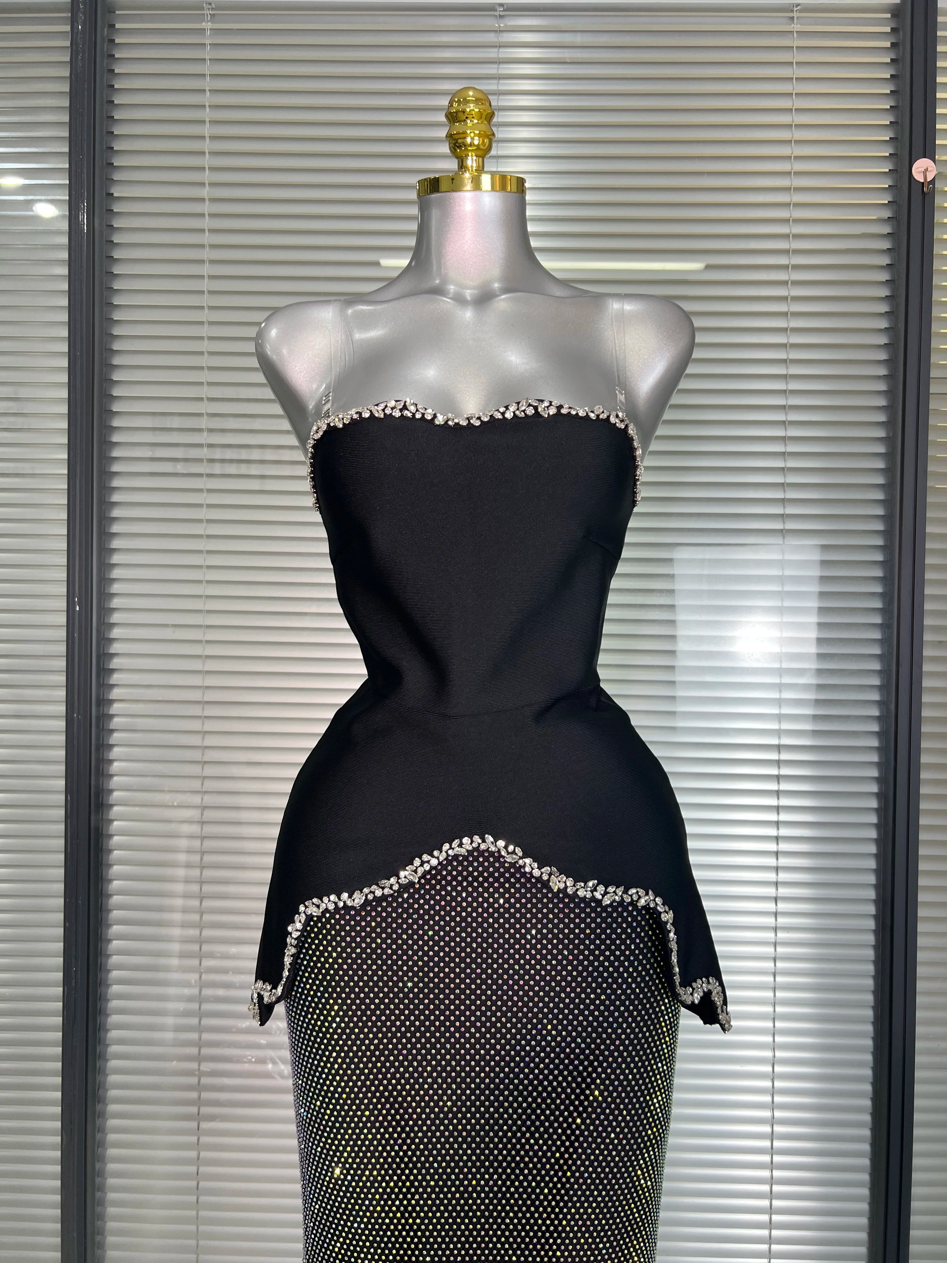 Summer New 2025 Women Sexy Strapless Crystal Bandage Two Piece Set Celebrity Sparkly Evening Party Skirt Suits