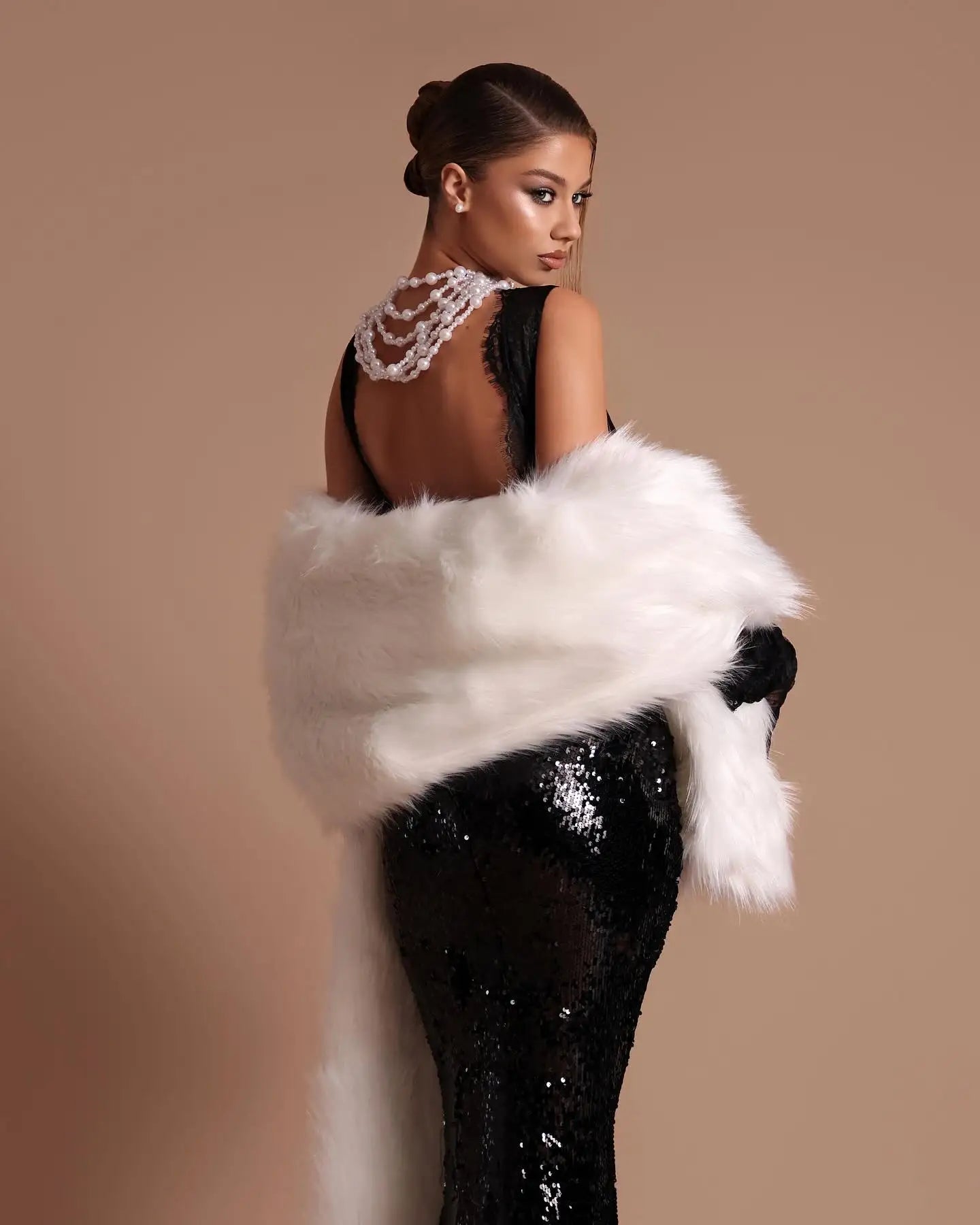 VC Alluring Black Sequin Deep V Neck Backless Lace Design Mermaid Dress for Party Dinner Evening Gown