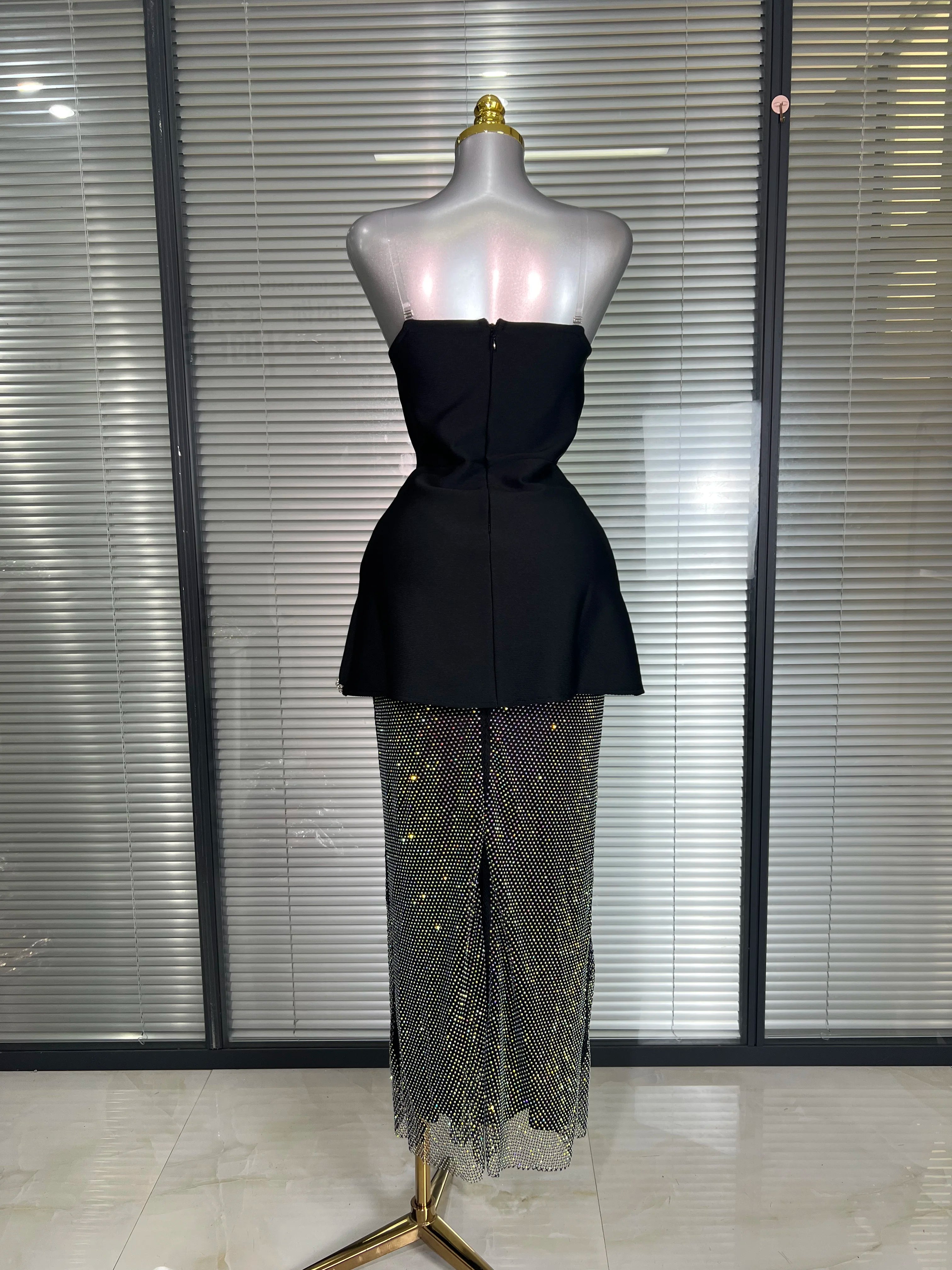 Summer New 2025 Women Sexy Strapless Crystal Bandage Two Piece Set Celebrity Sparkly Evening Party Skirt Suits