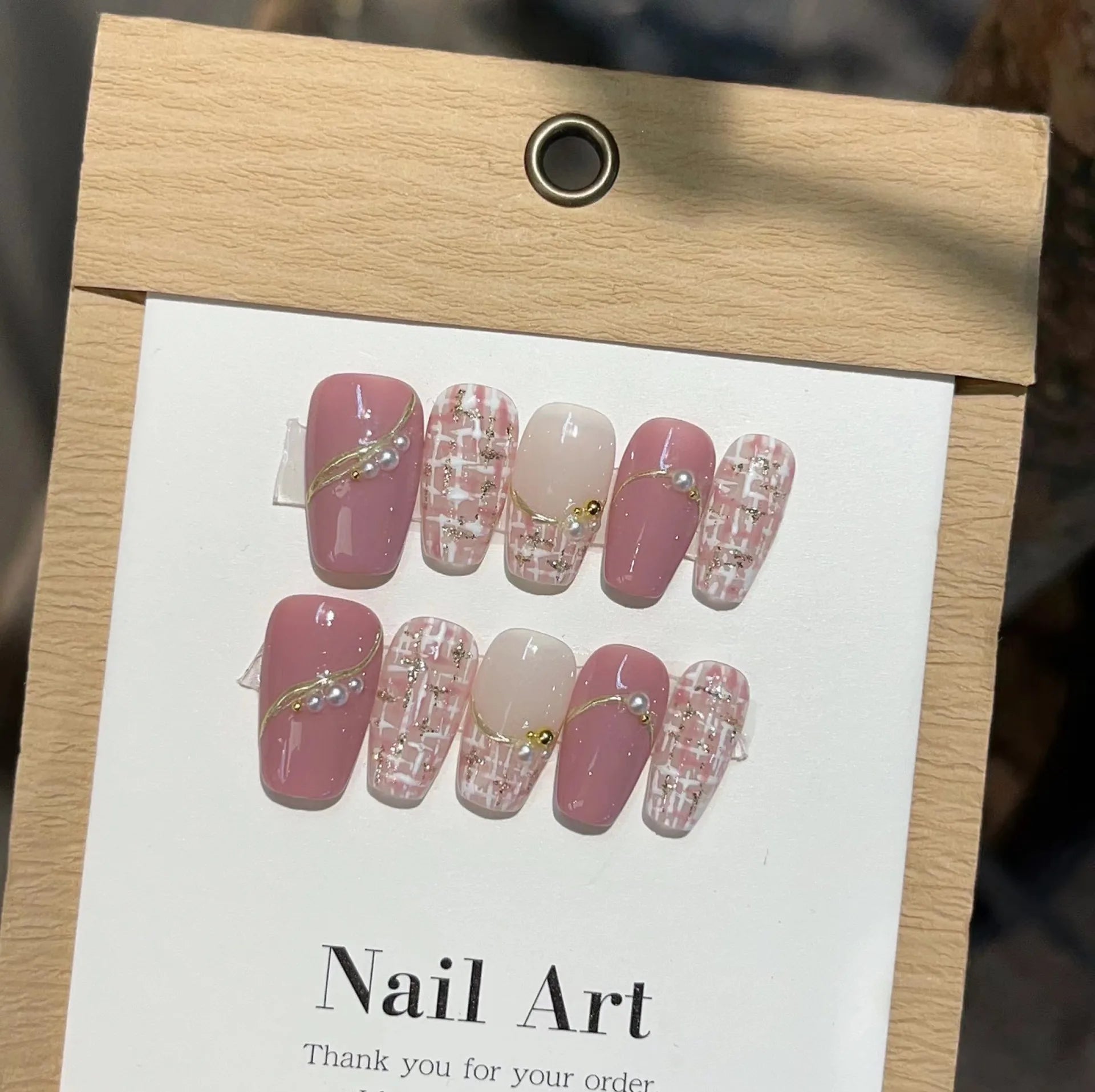 10Pcs Winter Ladder-shaped Handmade False Nails with Glue Sweet Houndstooth Nail Design Fashion Pearl Press on Acrylic Nail Tips