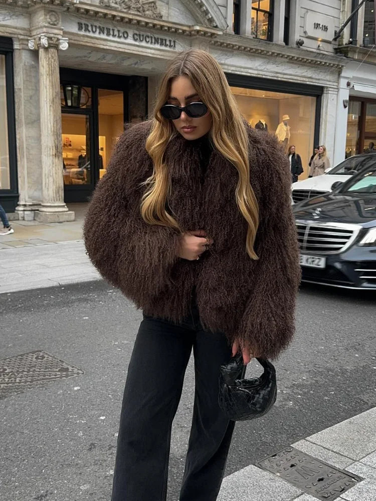 Winter New Fashion Solid Fluffy Fur Coat Women High Street Luxury Lapel Collar Faux Fur Jacket Female Casual Overcoats
