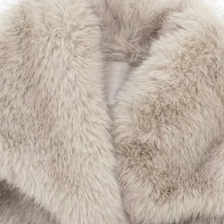 Woman Artificial Fur Effect Short Jacket Coats Fashion Vintage Long Sleeve Autumn Winter Causal Loose Warm Top