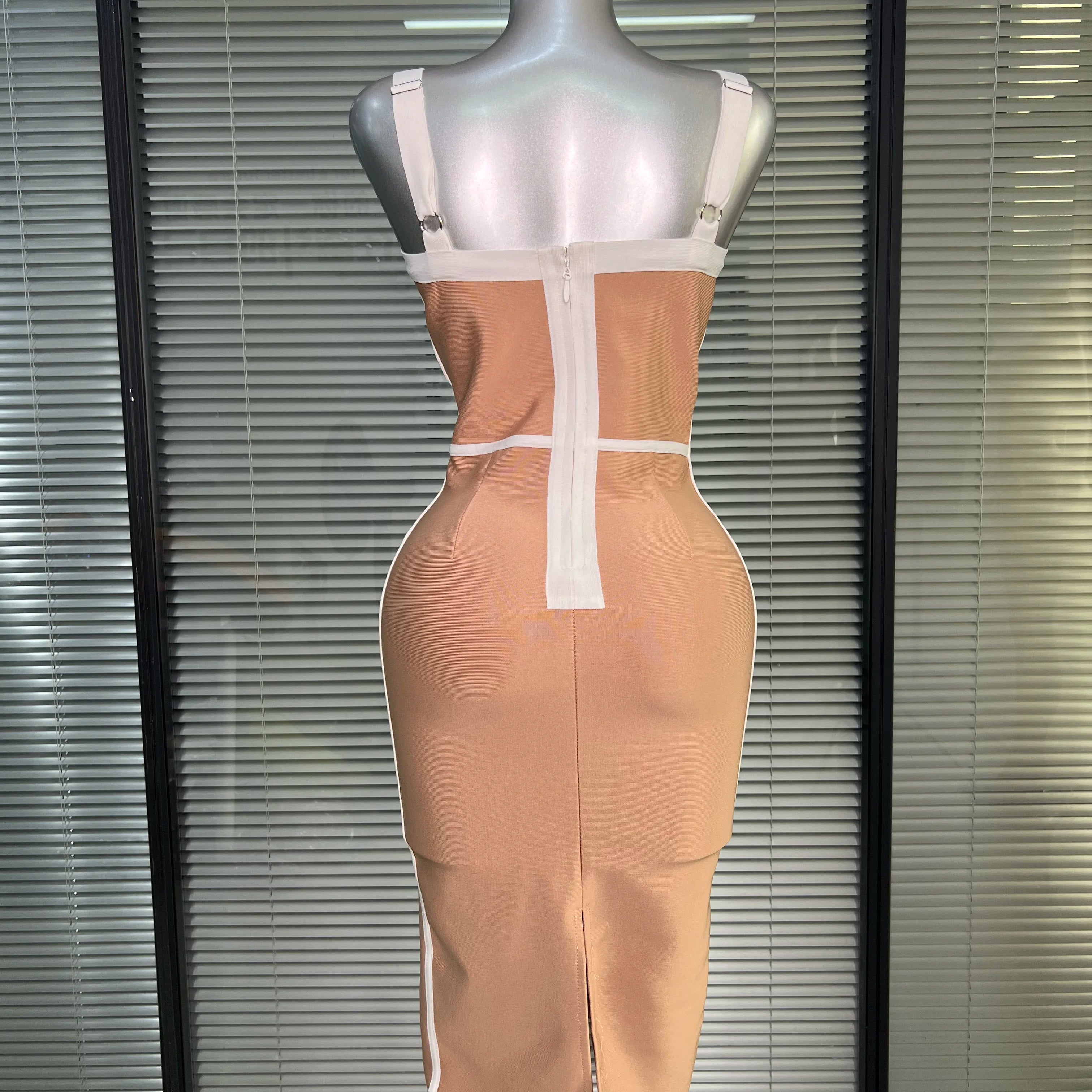 Summer New 2025 Women Sexy Beige Patchwork Midi Bodycon Bandage Dress Knitted Evening Party Dress Vestido