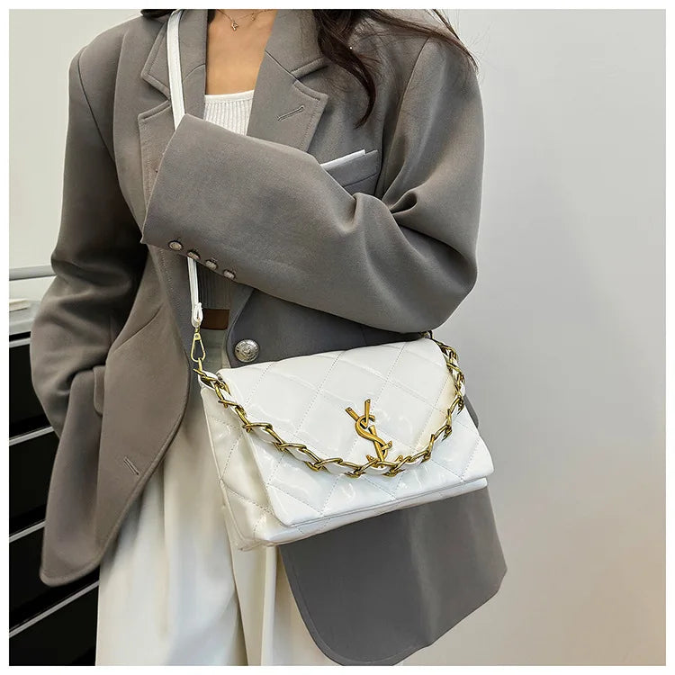 Quilted Bag with Letter Print 2025 - Vintage Chain Strap Crossbody Bag, Elegant Small Square Shoulder Purse for Women
