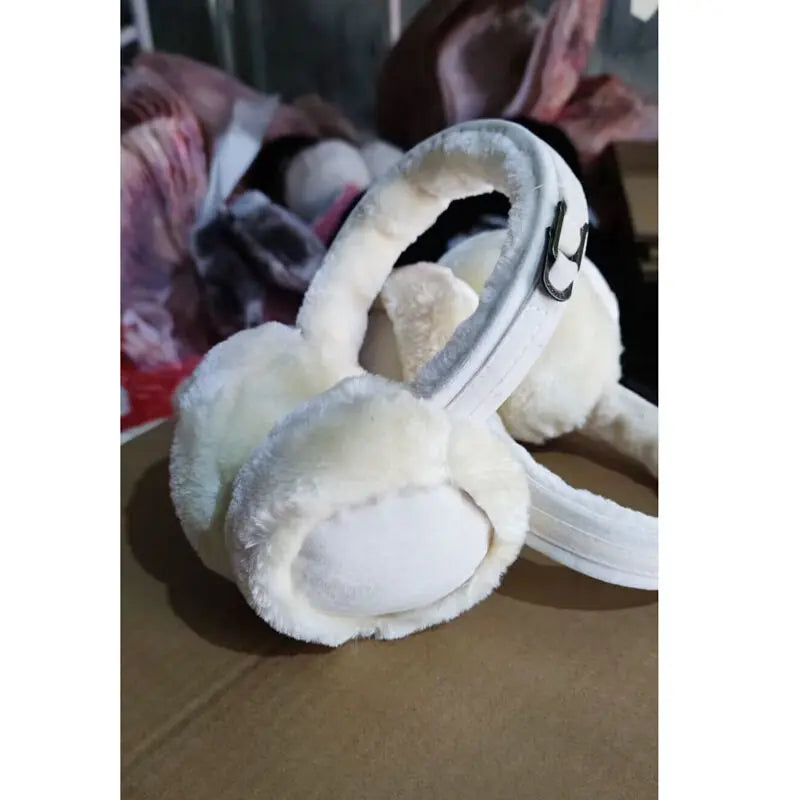 Plush Ear Muffs Warmer Foldable Ear Cover for Women Men Winter Warm Earflaps Outdoor Cold Protection Ear-Muffs Ear Cover Fashion A-Creamy-white
