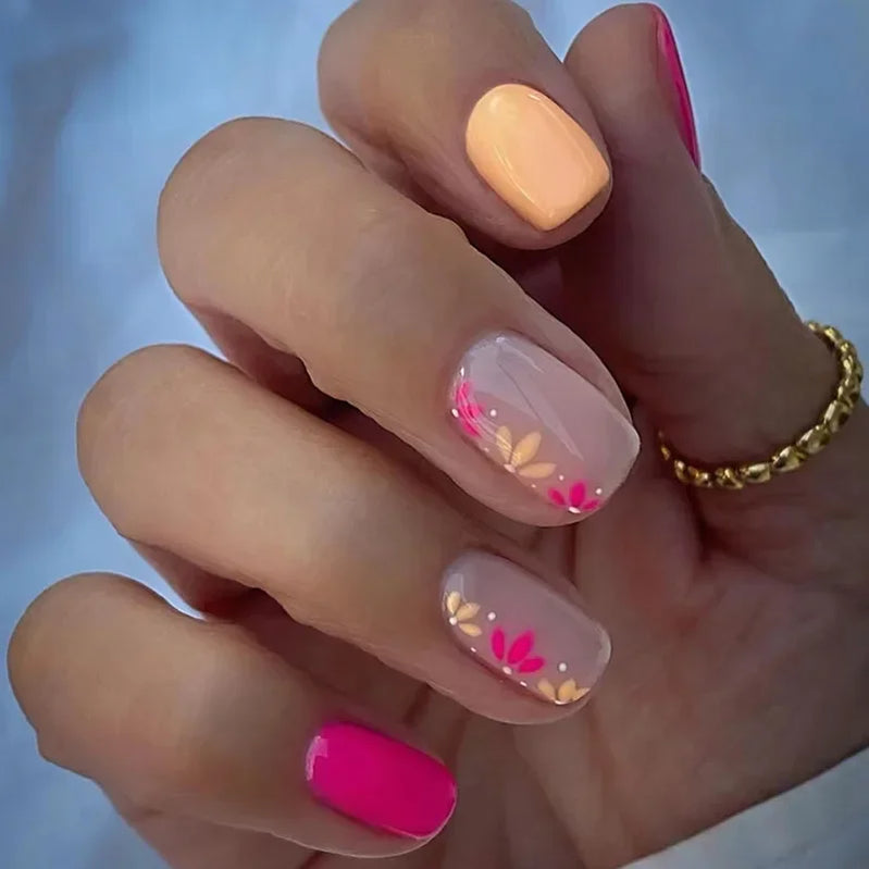 24 peças unhas curtas retrô com design de flores, arte para manicure, unhas postiças rosa, unhas postiças quadradas vestíveis, pontas de unhas com cobertura total