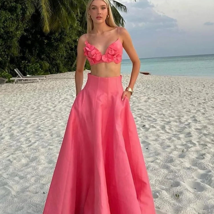 Ensemble 2 pièces chic pour femme, haut court avec appliques de fleurs roses 3D, jupe longue taille haute, tenue de plage sexy, 2025
