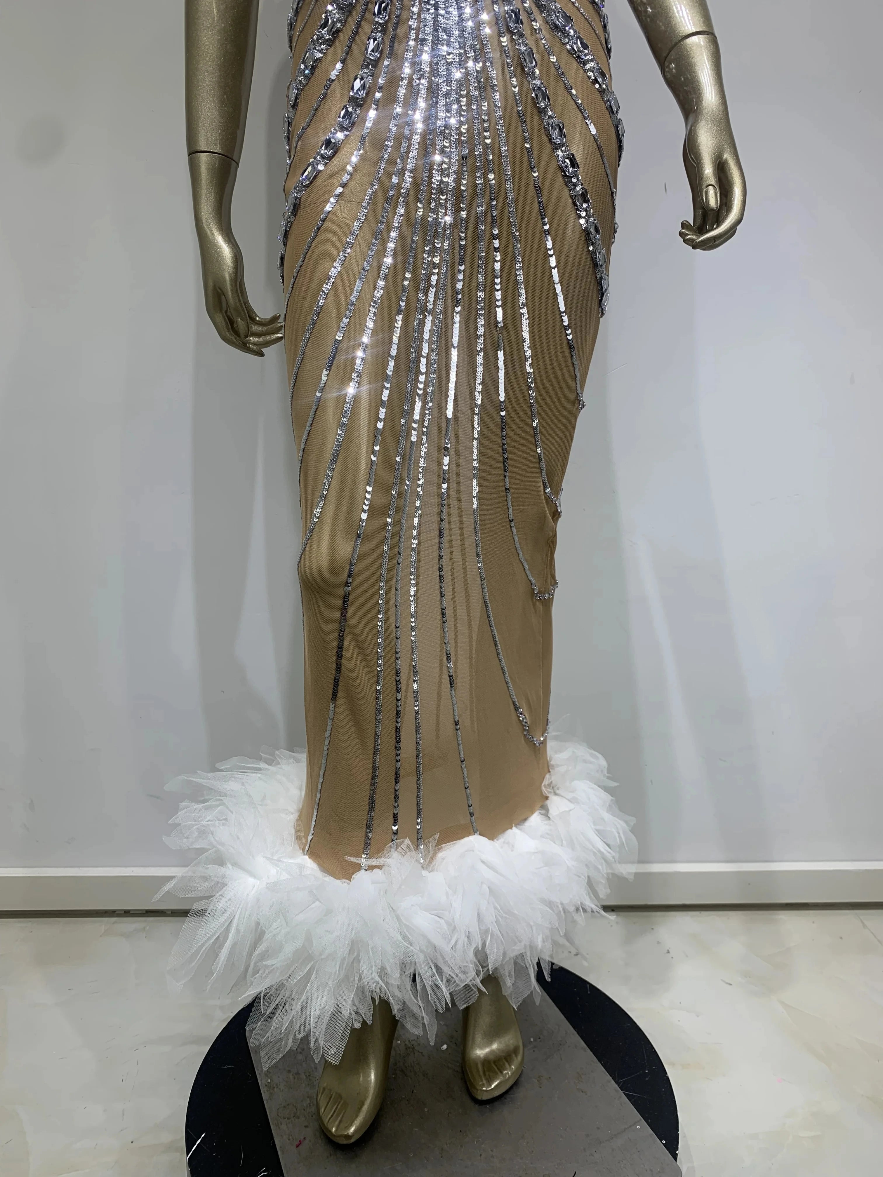 Stock Women Luxury Sexy Mesh Sequins Crystal Diamonds Feather Dress Birthday Party Costume Bar Nightclub Stage Performance Dress