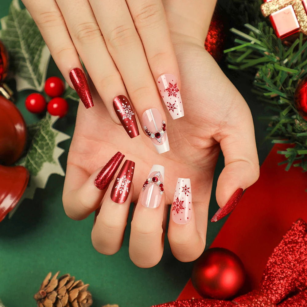 24Pcs/Box Christmas Women Wearable Fake Nails Finished Full Cover Europe America Christmas Collection Short Flat Nails Art Gift 57