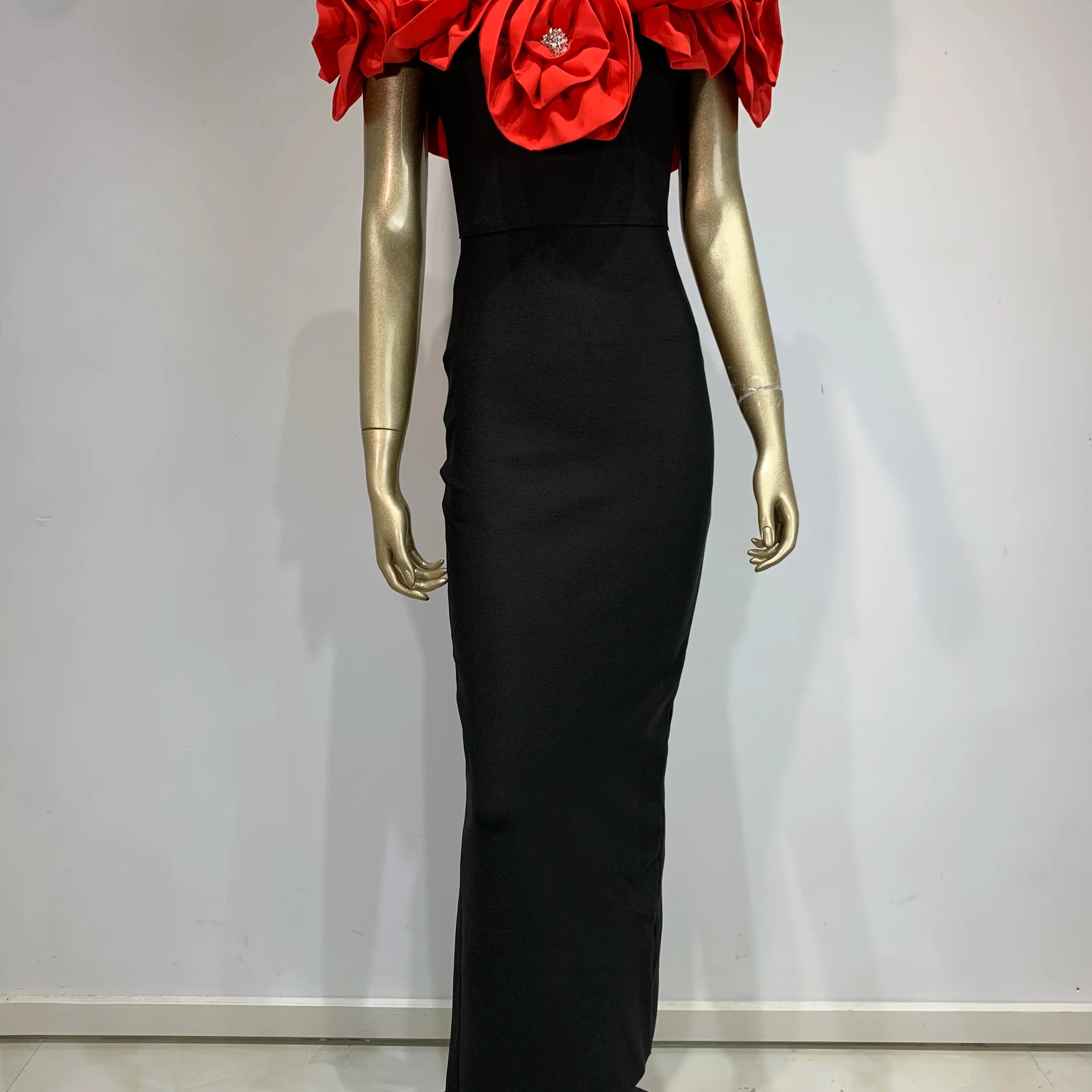 Vestido longo bandagem colado ao corpo feminino, sexy, ombro de fora, flor, diamantes, preto, elegante, festa à noite
