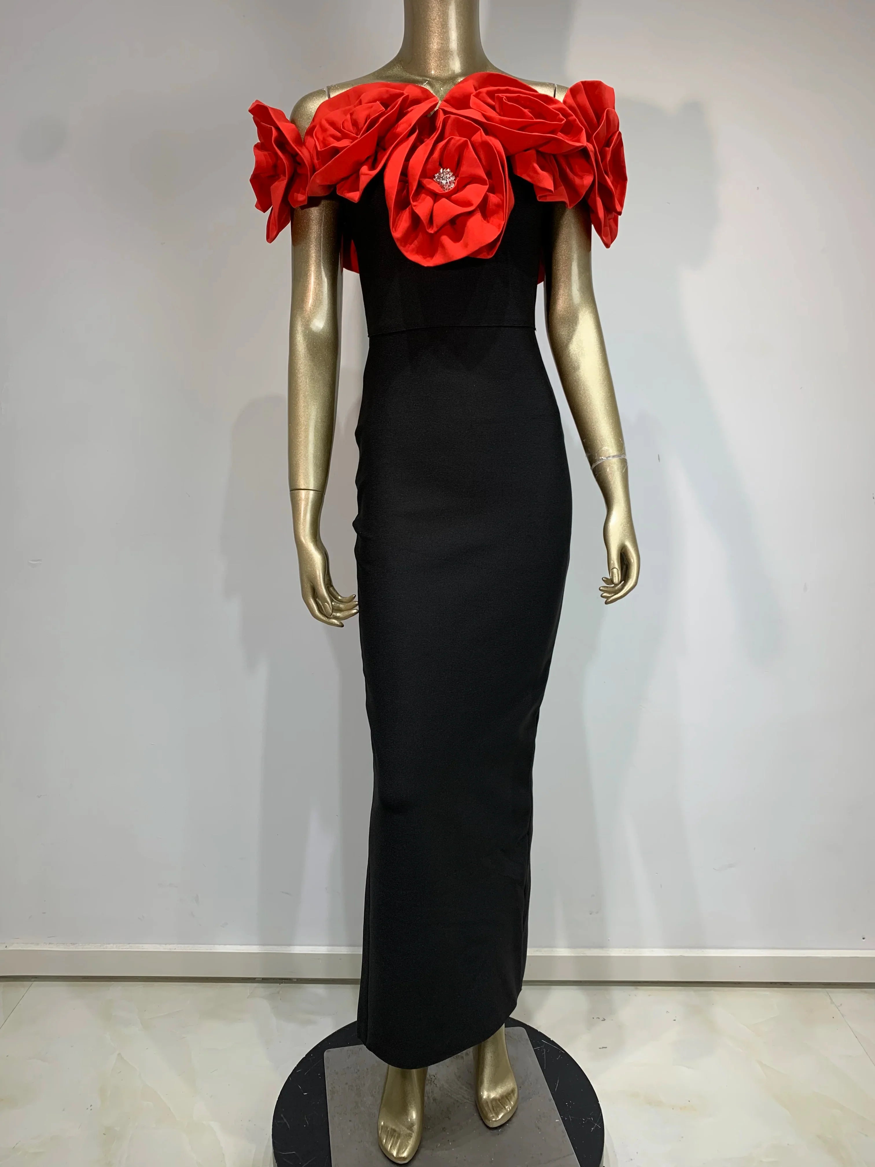 Vestido longo bandagem colado ao corpo feminino, sexy, ombro de fora, flor, diamantes, preto, elegante, festa à noite