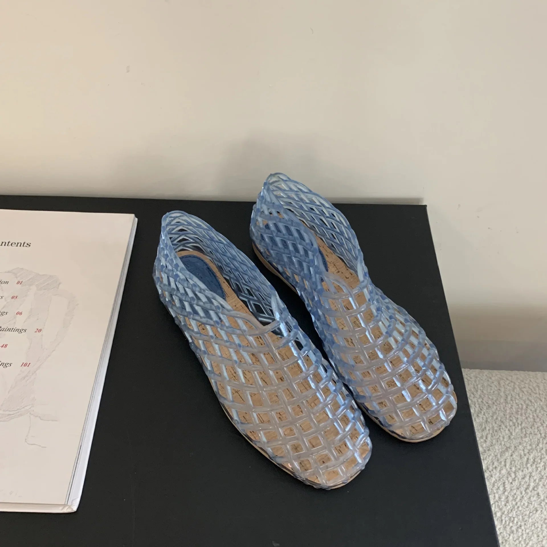 Summer Jellies Shoes Women Fashion Transparent Mesh Hollow Out Beach Shoes Ladies Flat Sandals Colourful Round Toe Jelly Sandals