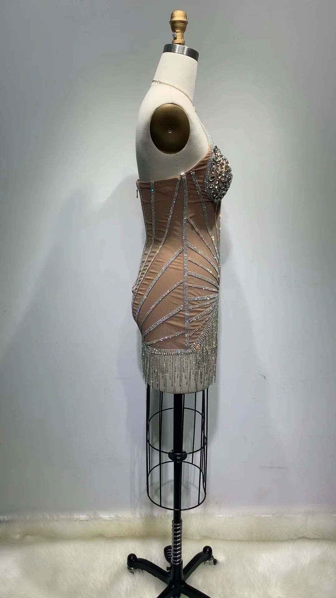 Top Hand-make Sparkly Rhinestones Women Sexy Halter Bodycon Mini Dress Chain Nightclub Bar Singer Performance Costume