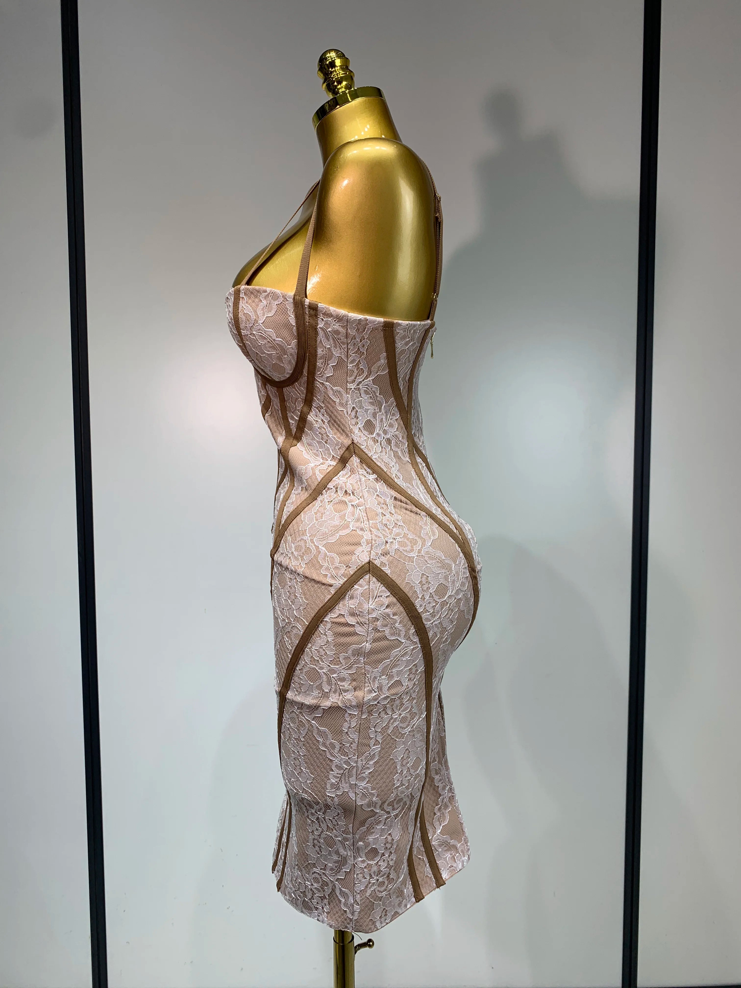 Luxury Birthday Dress Women 2025 Khaki Spaghetti Strap Lace Sexy Bodycon Celebrity Elegant Cocktail Club Party Bandage Dress