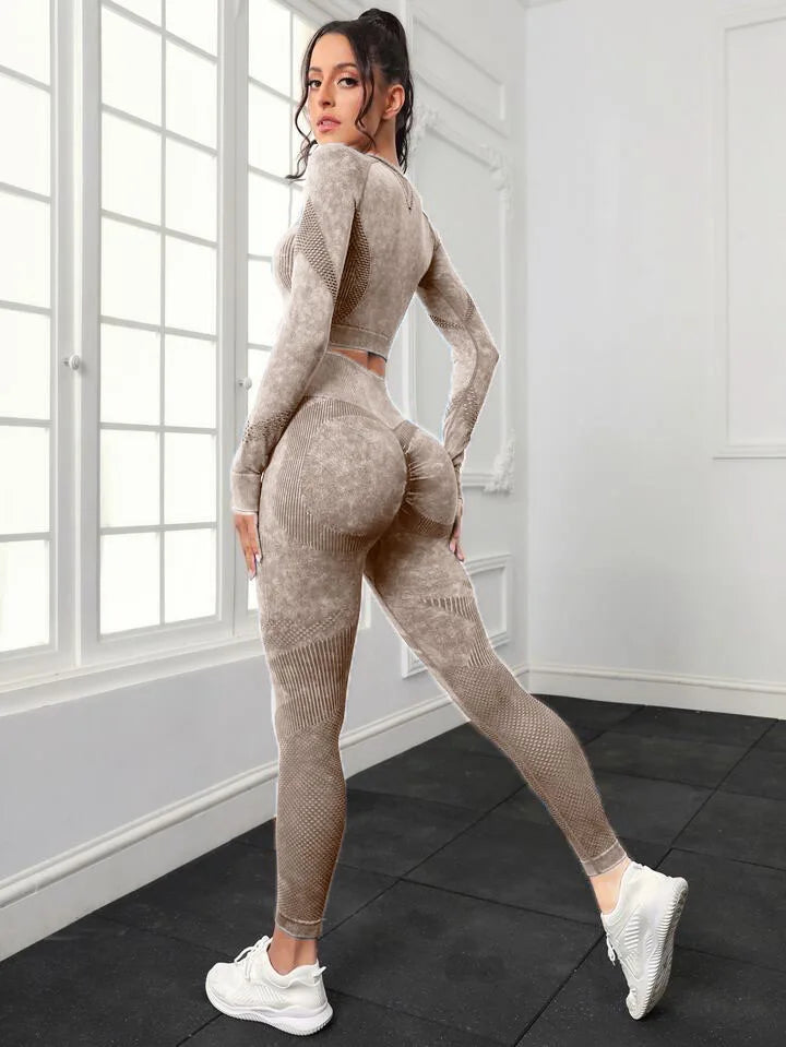 Seamless Yoga Sets Women Workout Sportswear Gym Clothing Long Sleeve Crop Top High Waist Leggings Workout Fitness Sports Suits Khaki