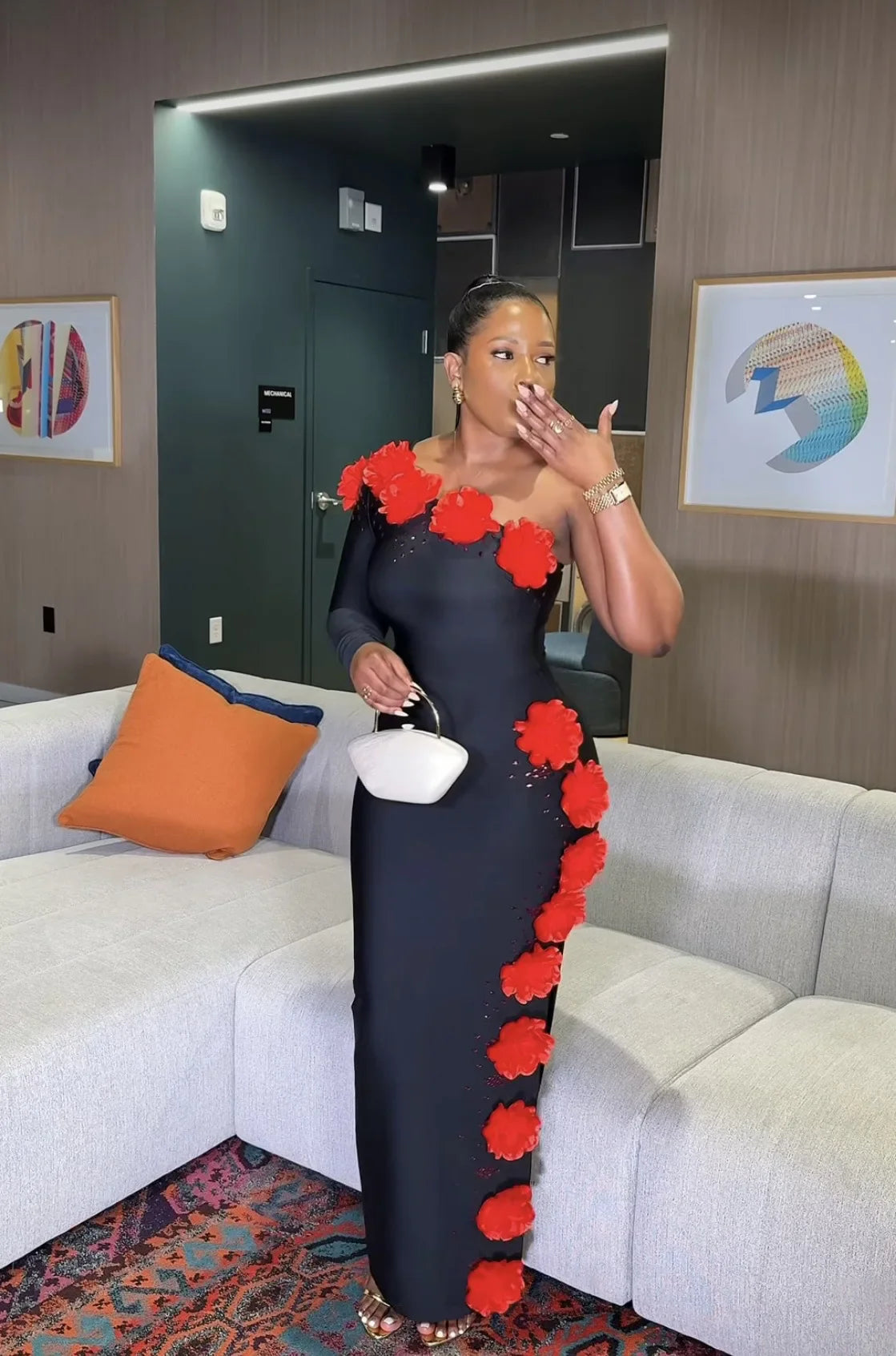 Women Sexy One Shoulder Long Sleeve Red Florlas Rhinestones Bodyocn Long Bandage Dress Nightclub Party Celebrate Birthday Wear