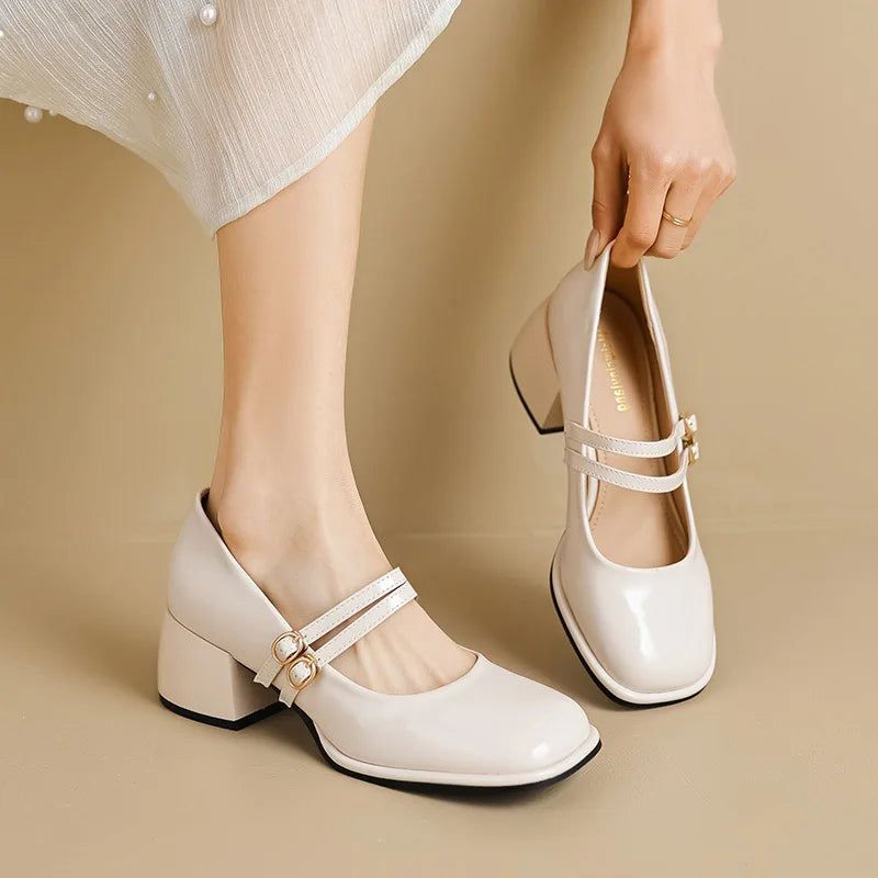 Chaussures pour femmes printemps 2023, talons hauts, style décontracté Mary Janes, bout carré blanc, design pour carrière et déplacements, style coréen, tailles 41 à 43