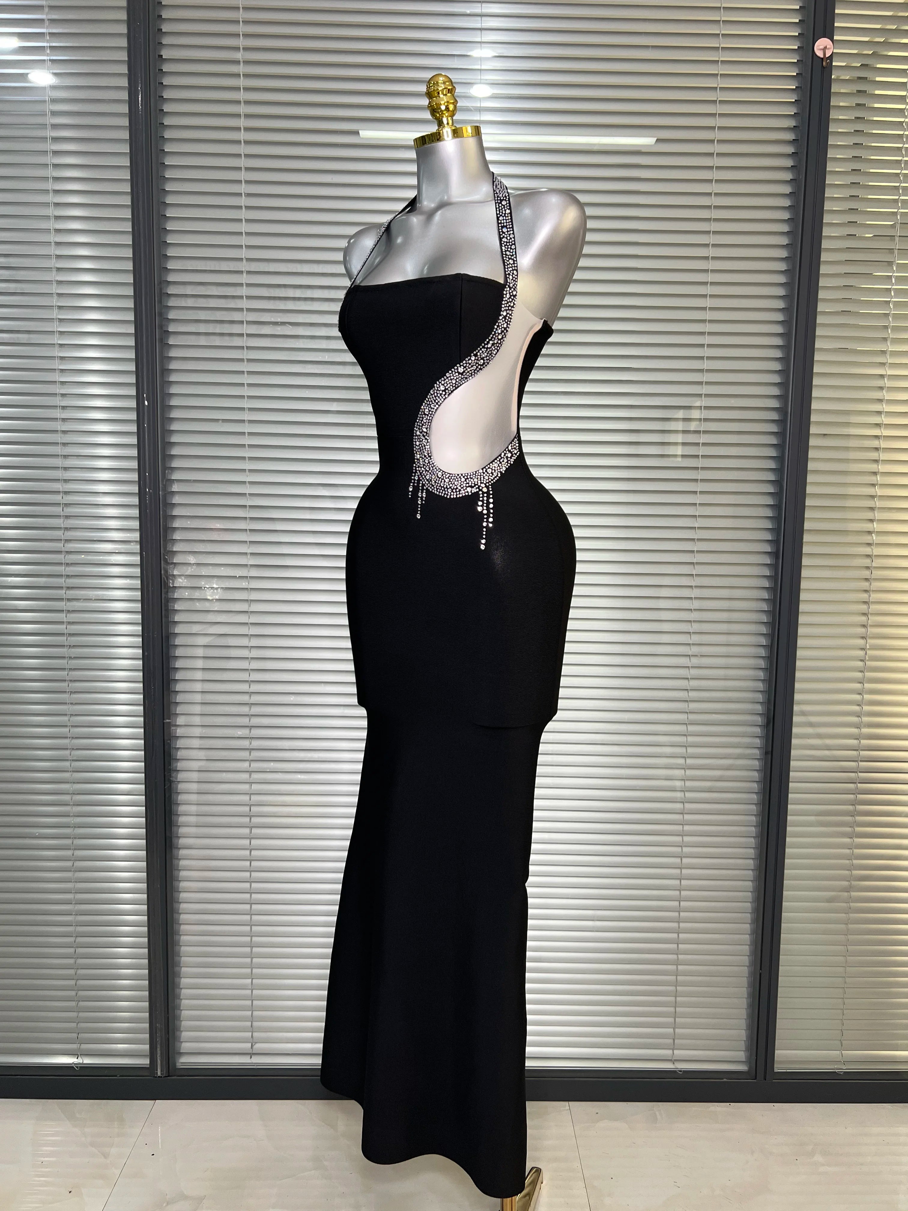 Women Black Halter Crystal Bodycon Bandage Dress Diamonds Fishtail Long Evening Party Dress Vestido