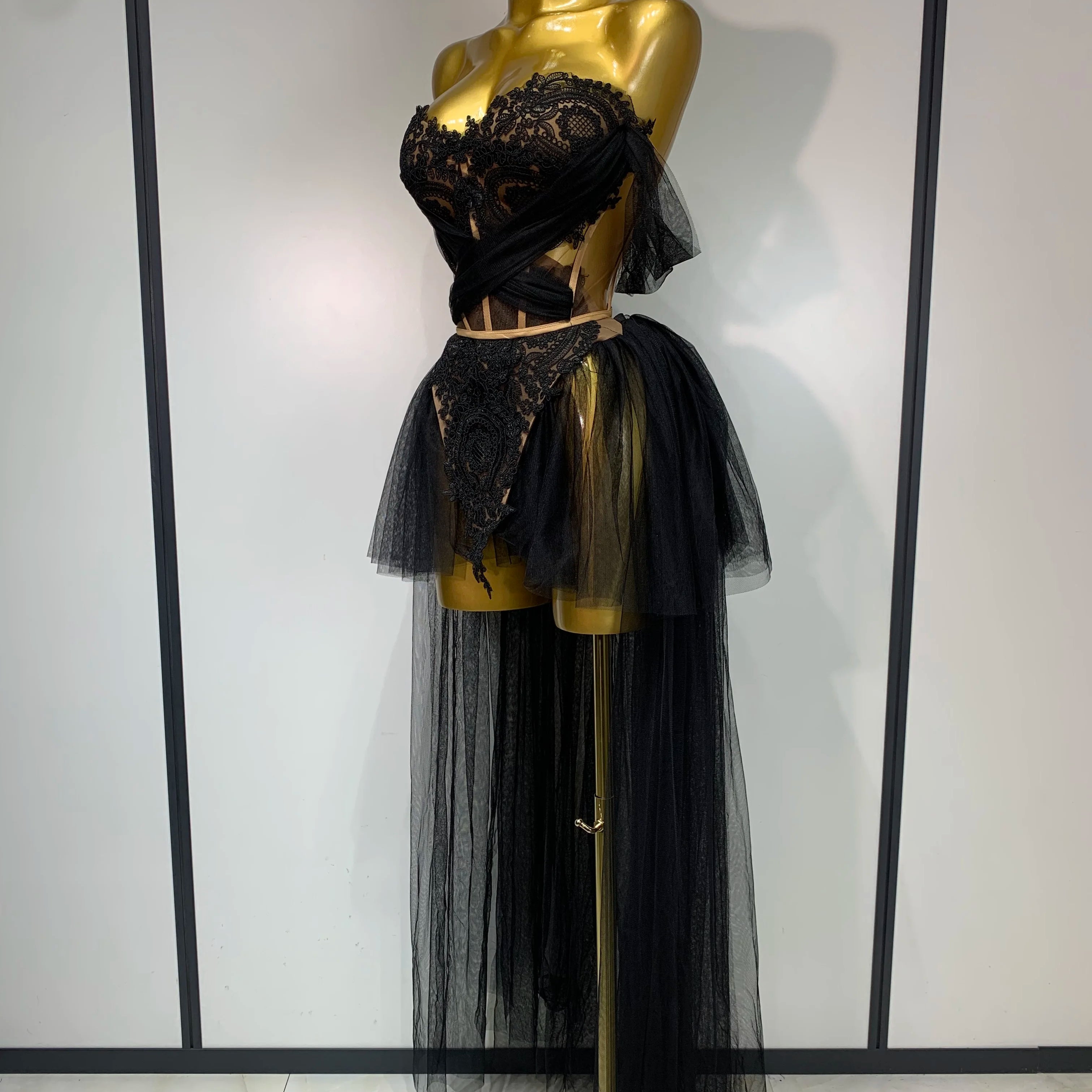Conjunto de 2 peças de tops e saias de malha sensuais e fofos 2025, novo, feminino, comemoração, festa, aniversário, boate, performance, palco, roupa para show