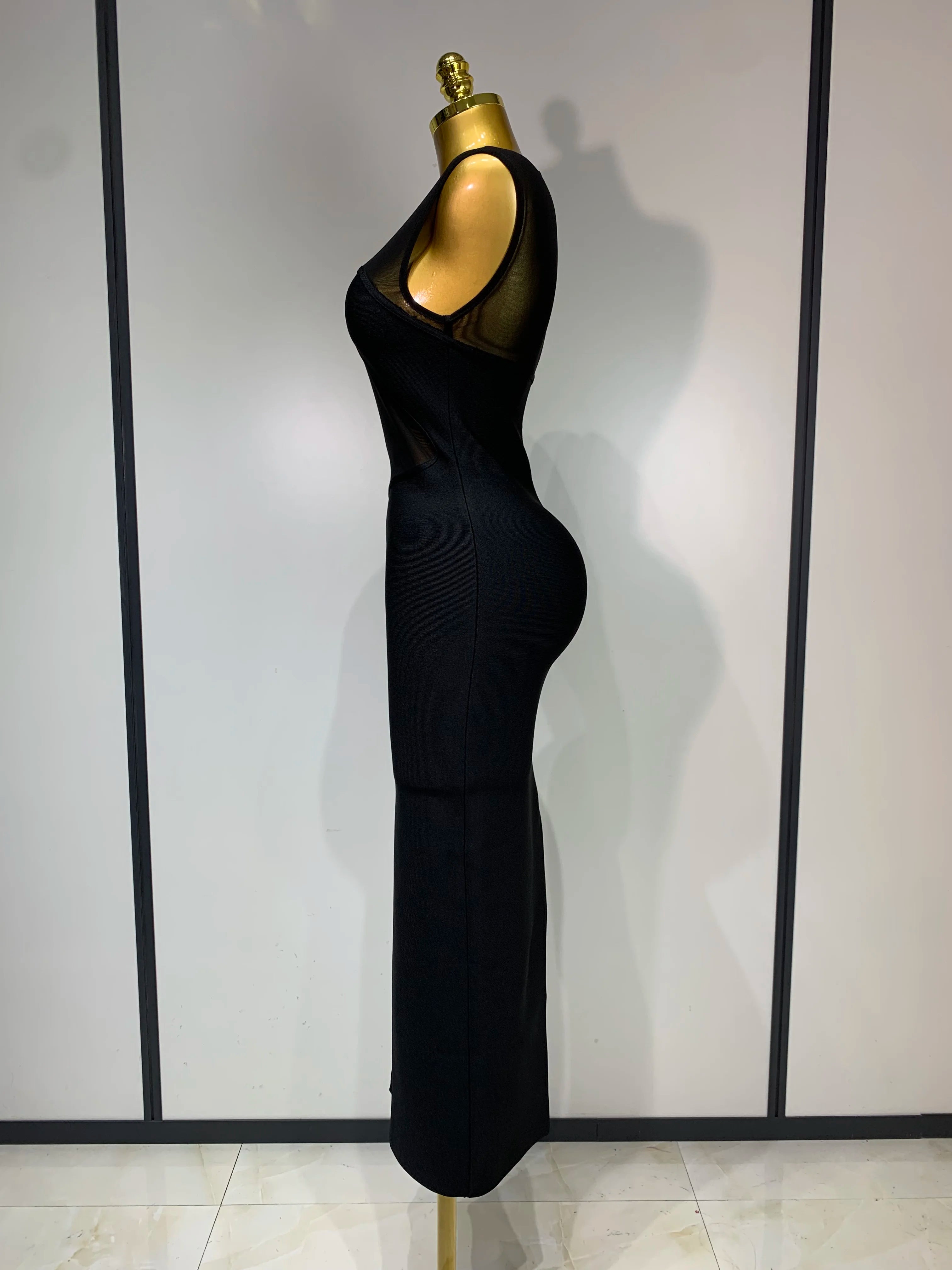 Women Sexy Mesh Patchwork Bandage Round Neck Sleeveless Bandage Dress Celebrity Elegant Evening Party Dress Club Wedding Gown