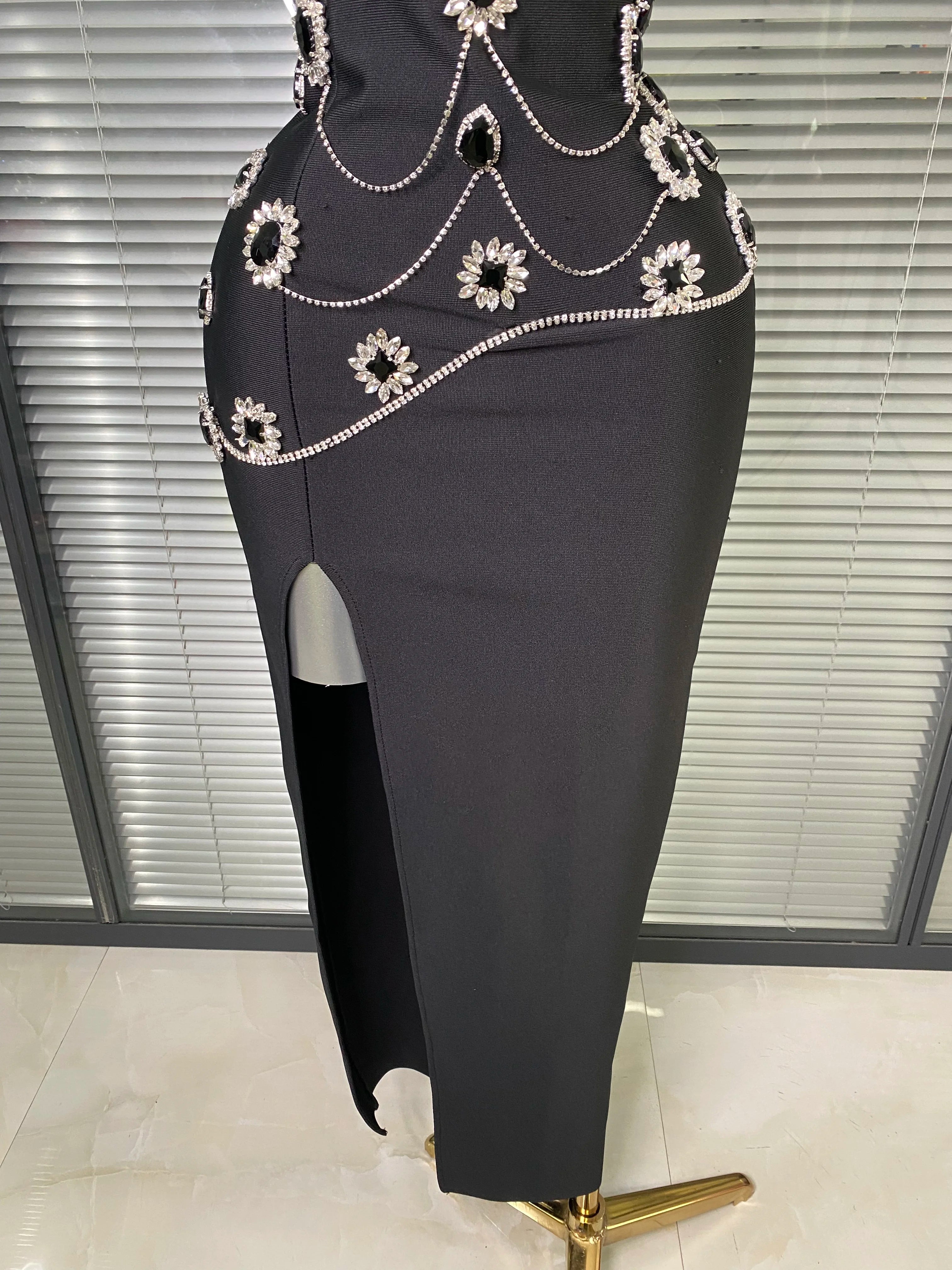 Brand New 2025 Women Black Long Bodycon Bandage Dress Crystal Chain Elegant Evening Party Dress Vestido