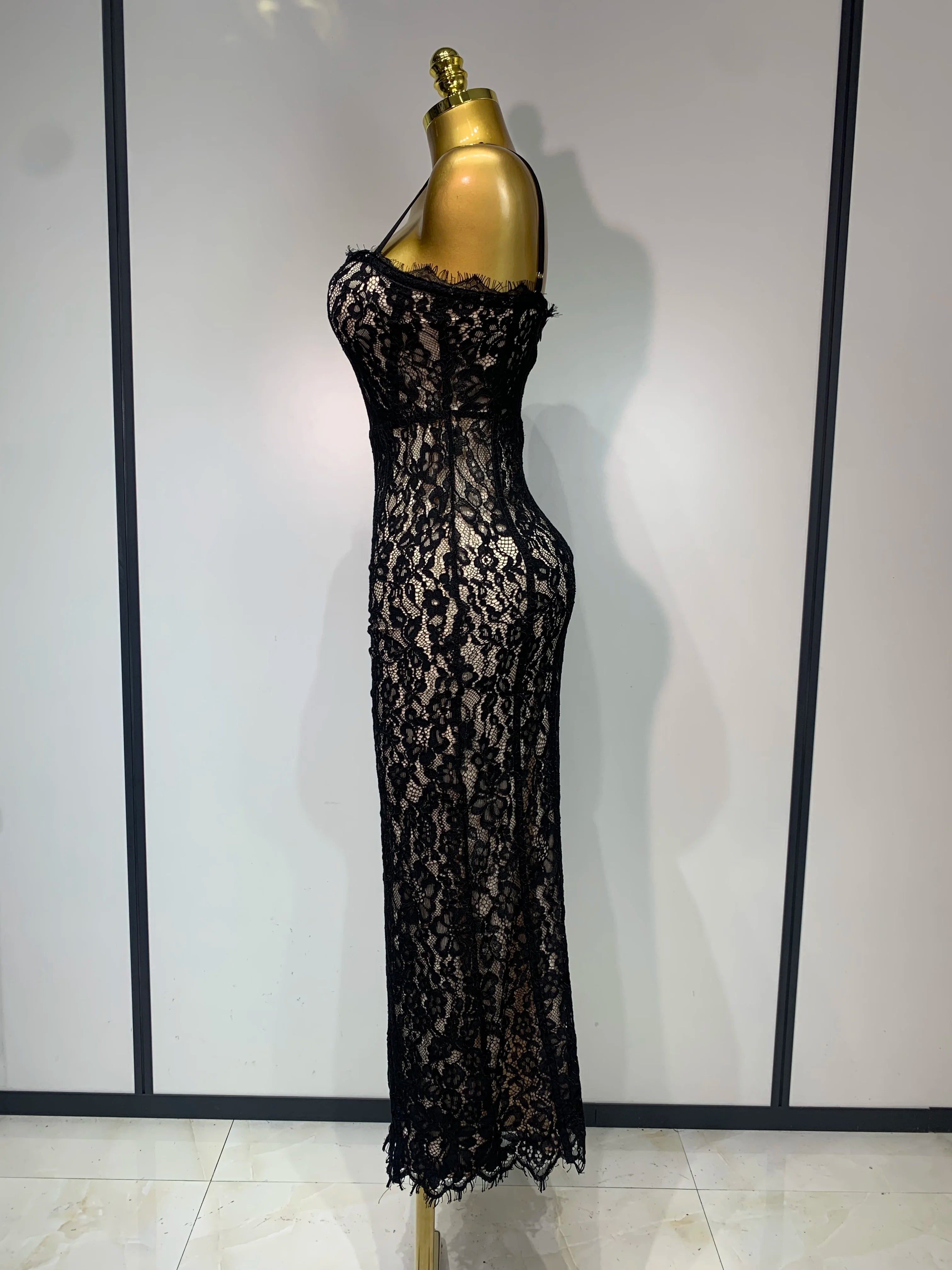 Women Sleeveless Sexy Black Lace Bodycon Long Dress Nightclub Party Celebrate Birthday Evening Party Wedding Guest Prom Gowns