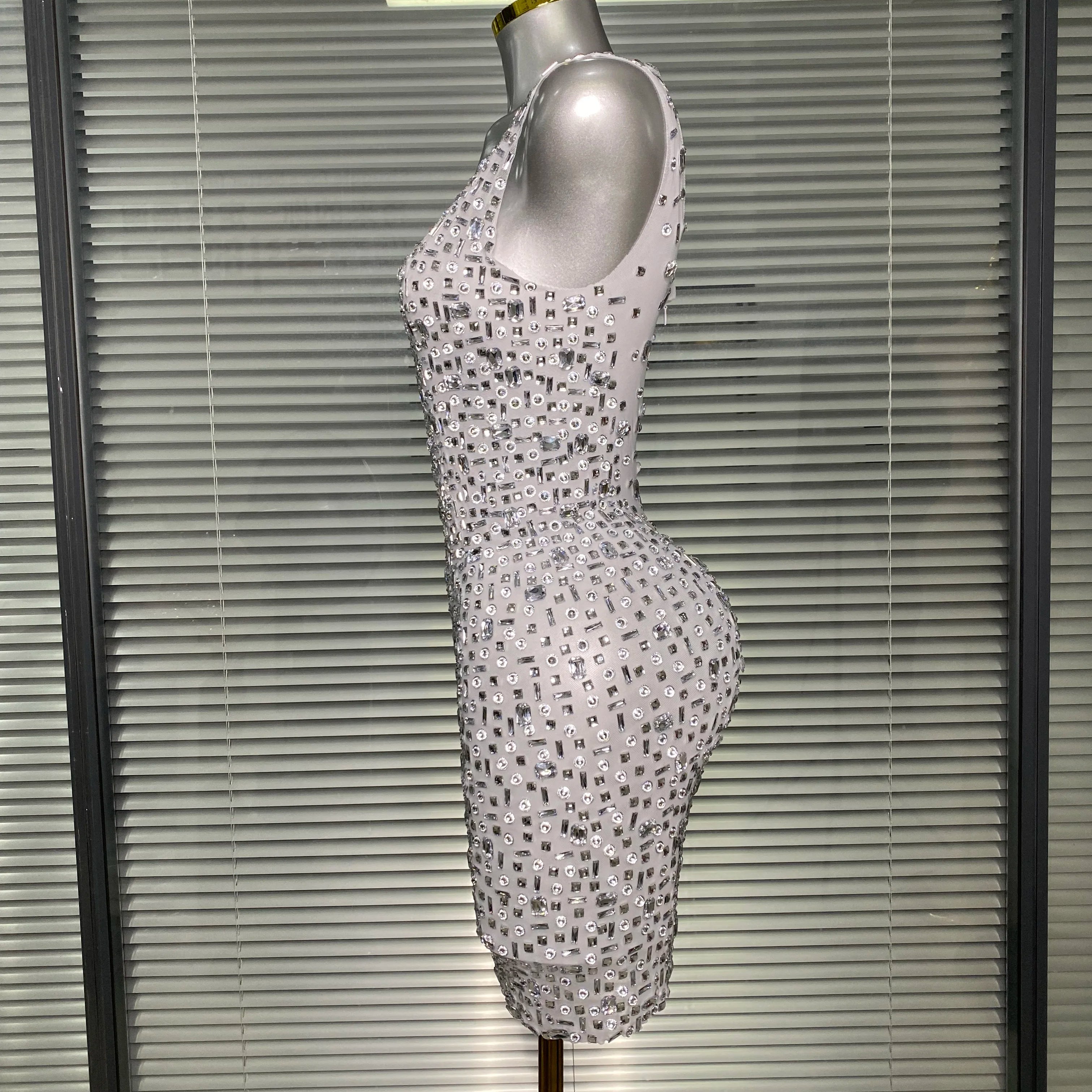 Women Sexy Sleeveless See Through Mesh White Costume Stage Dancer Singer Night Club Celebrity Mini Party Dress