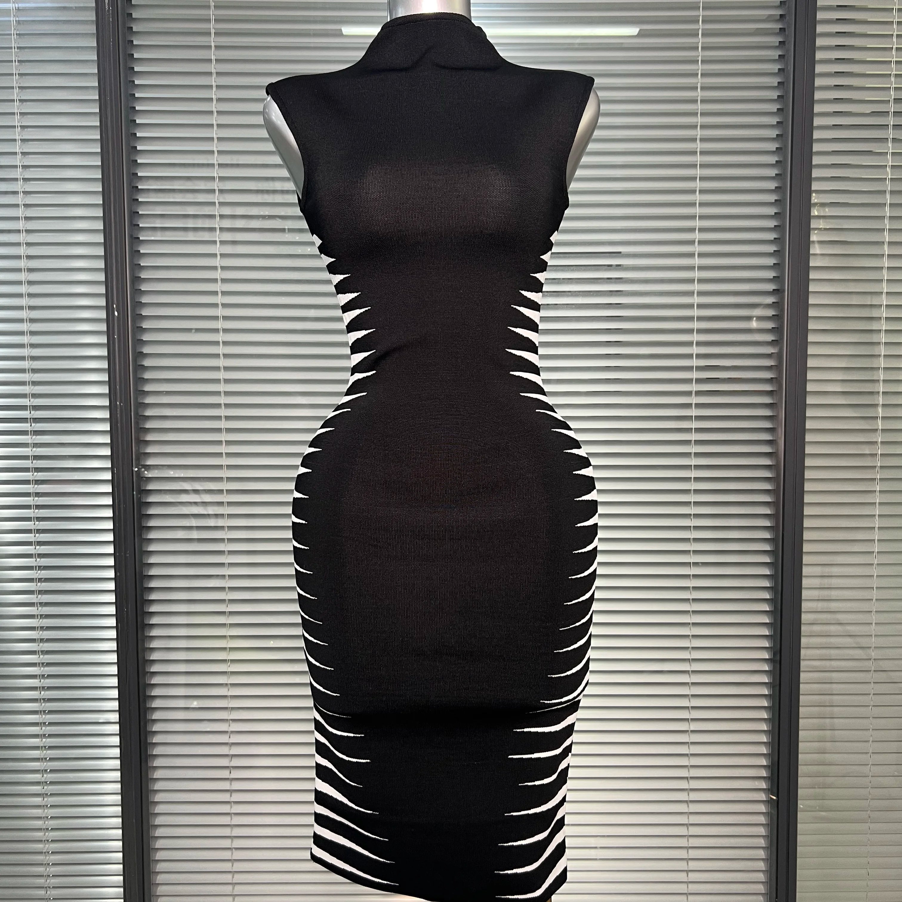 Women Sexy Black Jacquard Tank Midi Bodycon Bandage Dress High Street Elegant Celebrity Party Dress