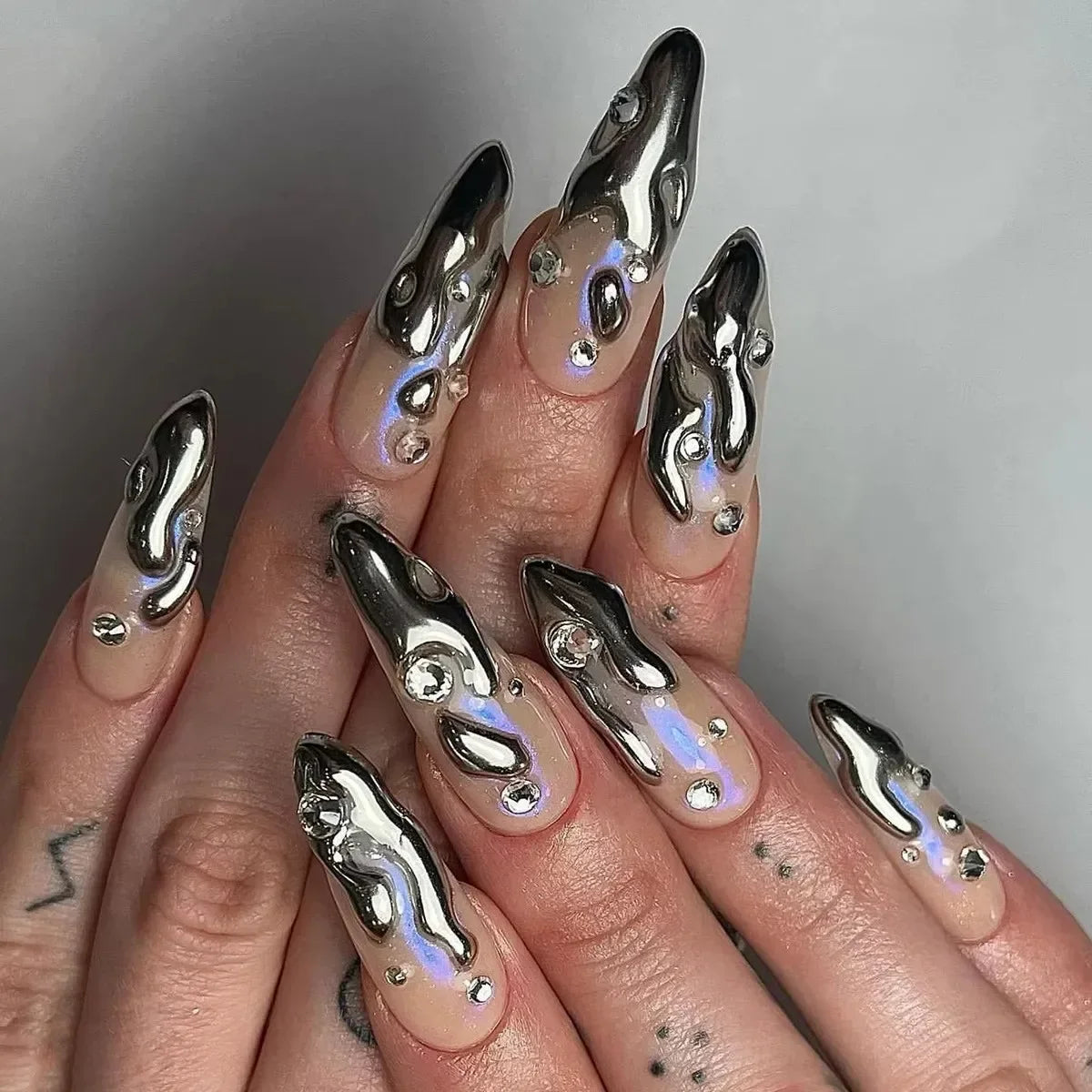 Exaggerate Punk Extra Long Pointed Fake Nails Art Dark Y2K Black Spider Centipede Rhinestone False Nail Press on Nails Manicure