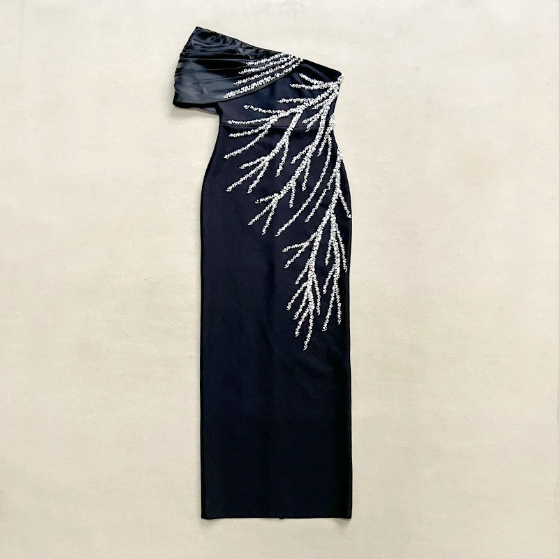 White Black Color Women Sexy One Shoulder Shinning Crystal Bodycon Long Bandage Dress Celebrate Fashion Evening Party Outfit