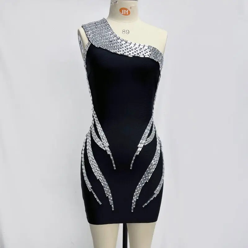 High Quality Women Sexy One Shoulder Sparkly Crystal Bodycon Mini Bandage Dress Fashion Celebrate Nightclub Party Outfit