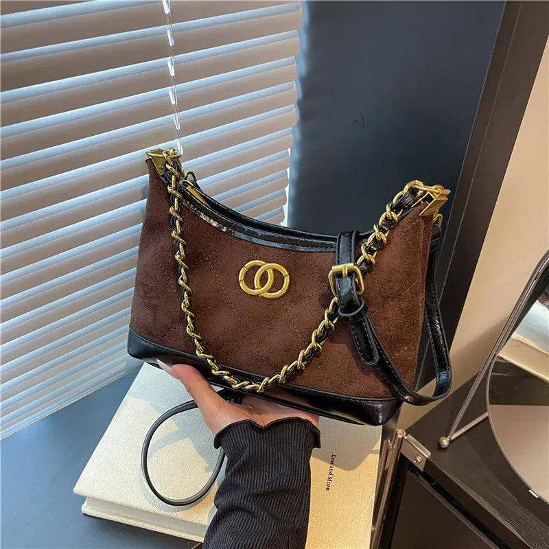 Casual Unique Clutch Handbag For Women With High-End Designer Paris Fashion And Solid Color Finish