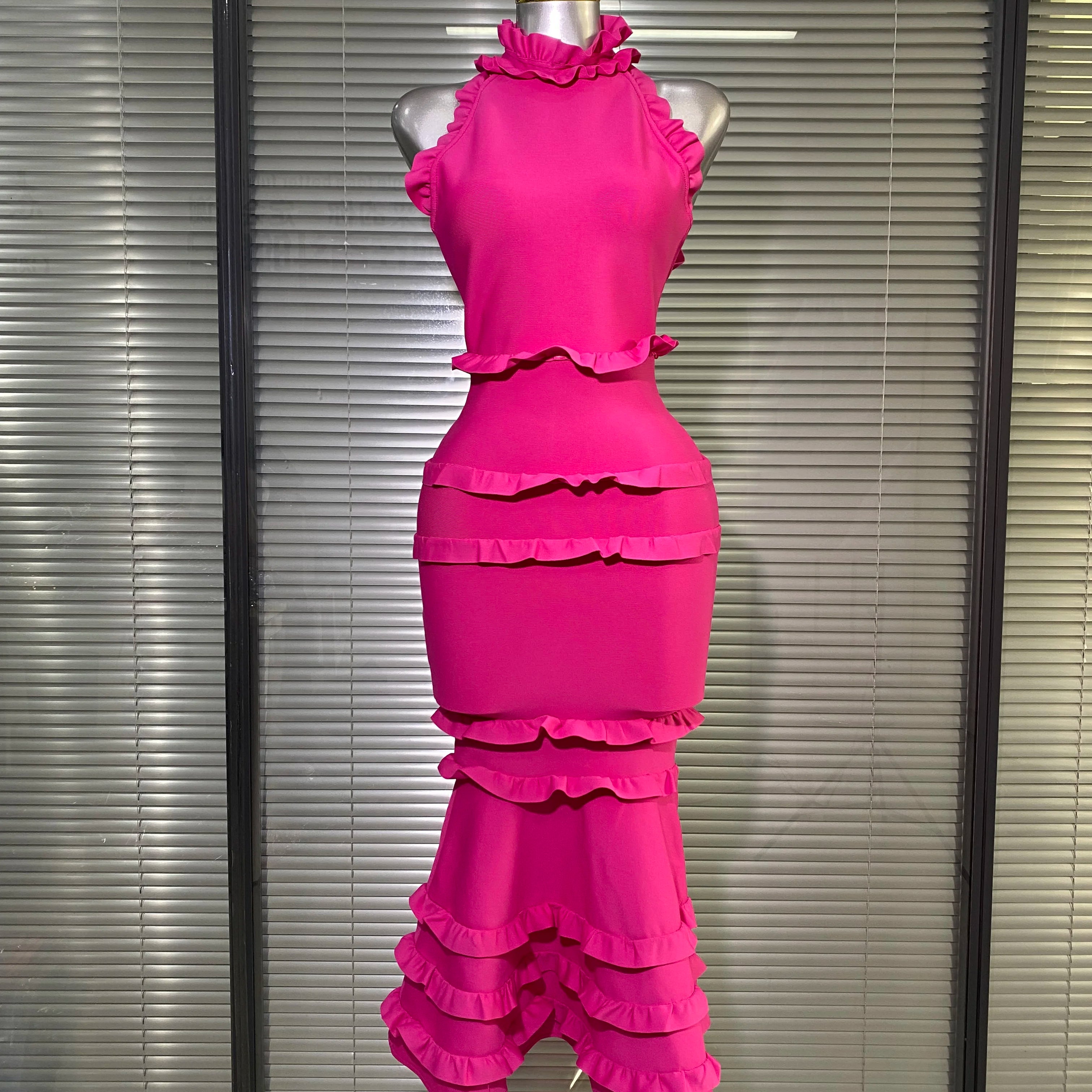 Summer New 2025 Sexy Women Tank White Bandage Dress Celebrity Knitted Elegant High Street Trumpet Bodycon Party Maxi Dress