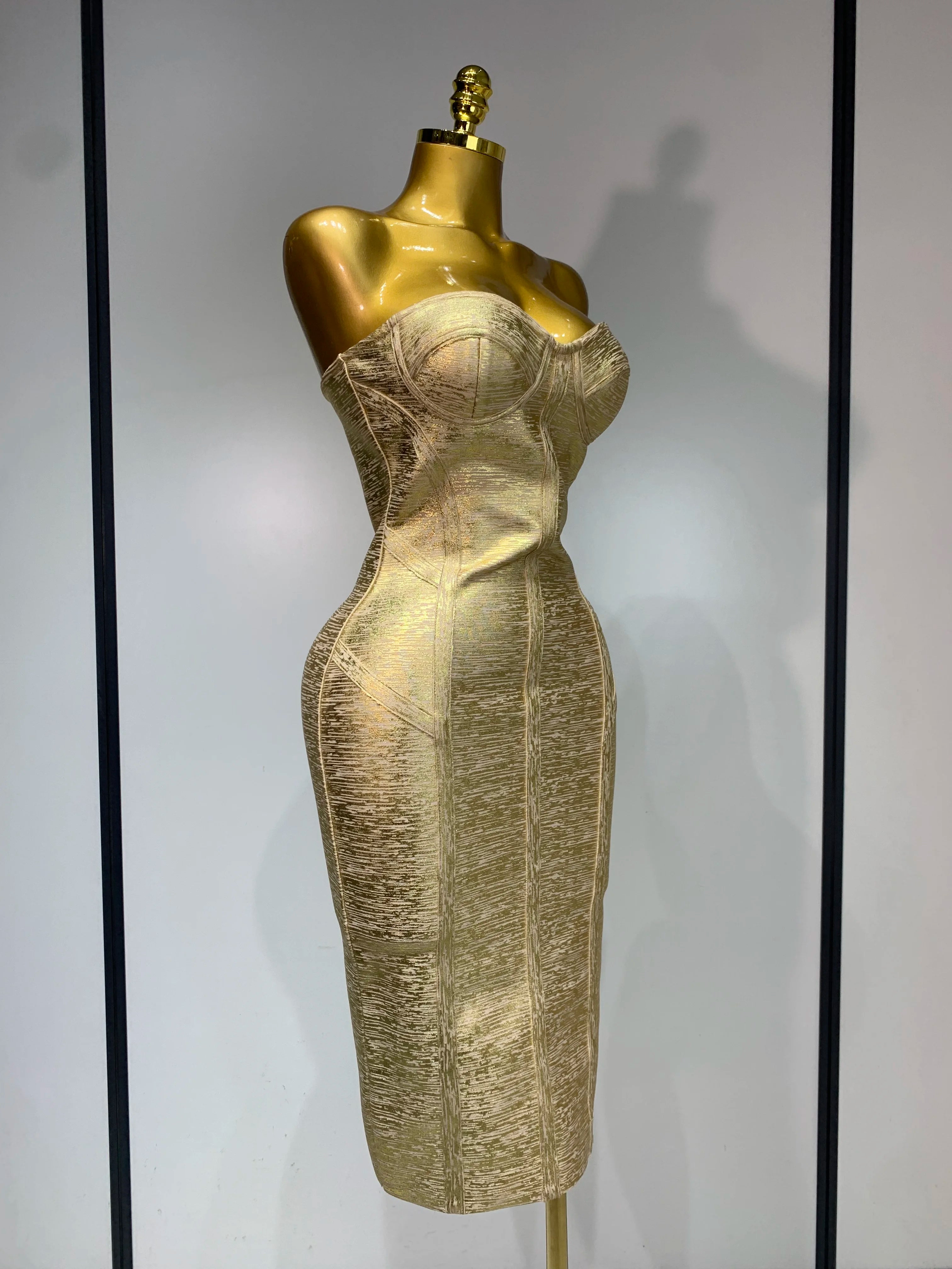 Women Sexy Gold Strapless Bodycon Bandage Dress 2025 Fashion Celebrate Evening Party Luxury Birthday Wedding Guest Dress
