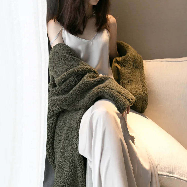 New Winter Coat Women Wool Sheep Shearing Faux Fur Warm Coat Women's Medium Long Large Grain Lamb Wool Thick Teddy Bear Outwear