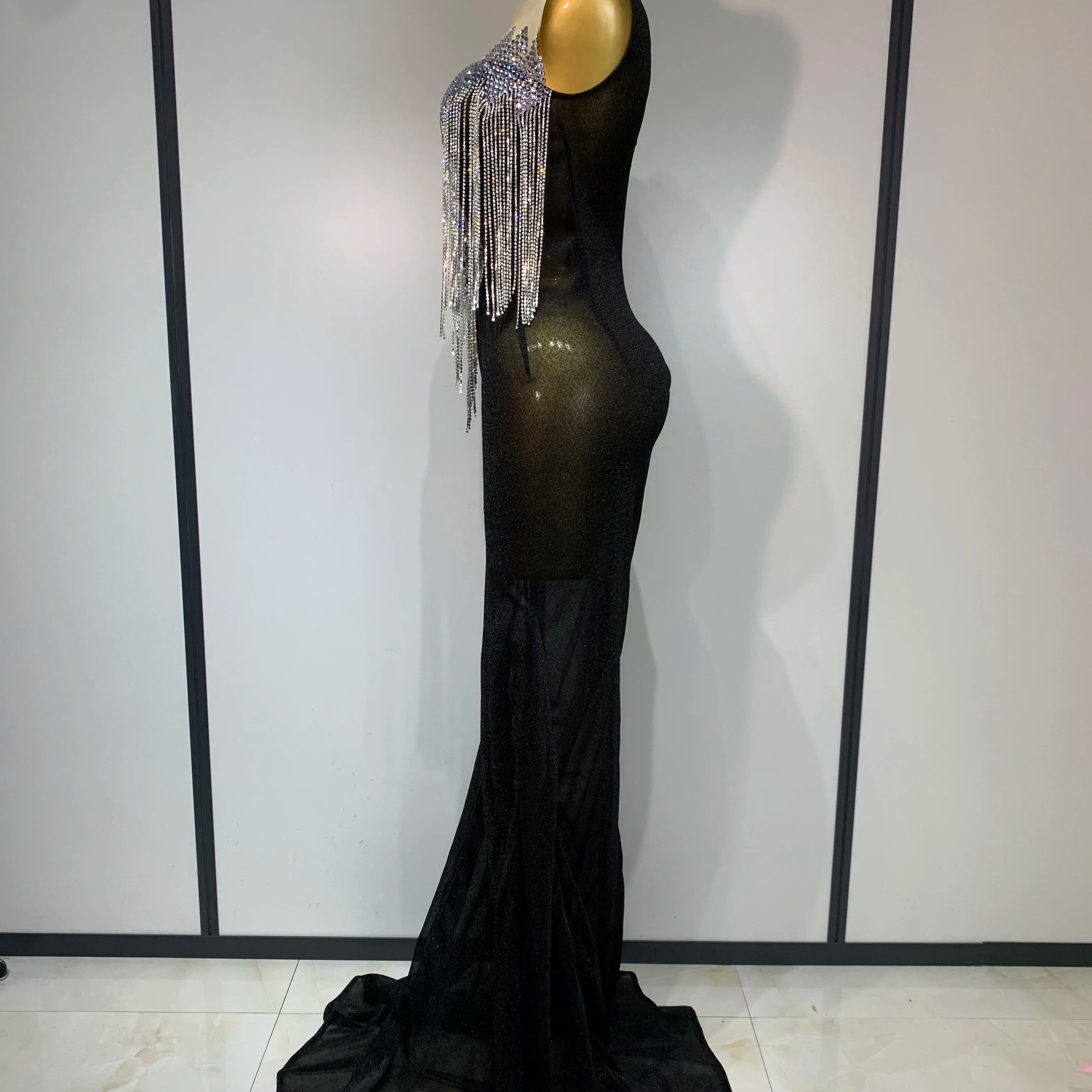 Women Sexy Sparkly Rhinestones chain Celebrity Elegant Maxi Long Dress Luxury Birthday Prom Gowns Stage Show Performance Costume