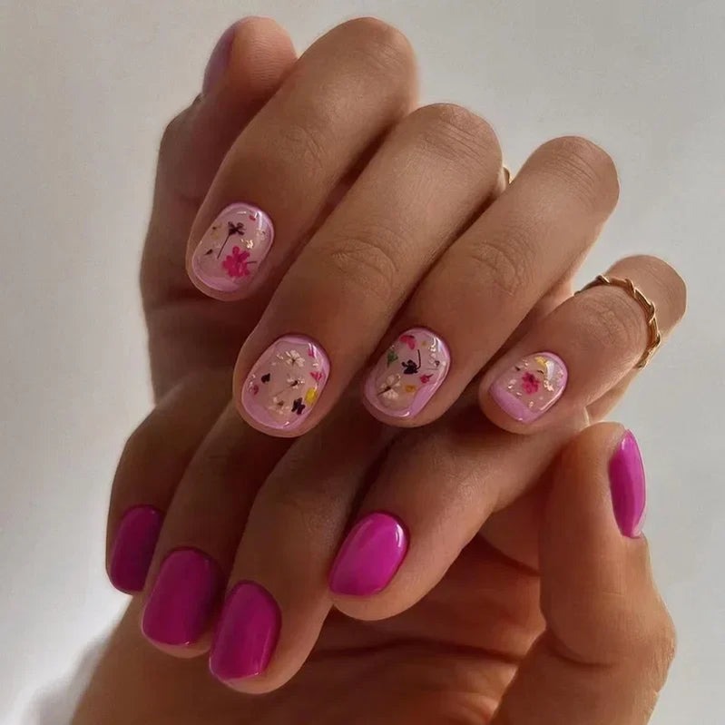 24 peças unhas curtas retrô com design de flores, arte para manicure, unhas postiças rosa, unhas postiças quadradas vestíveis, pontas de unhas com cobertura total