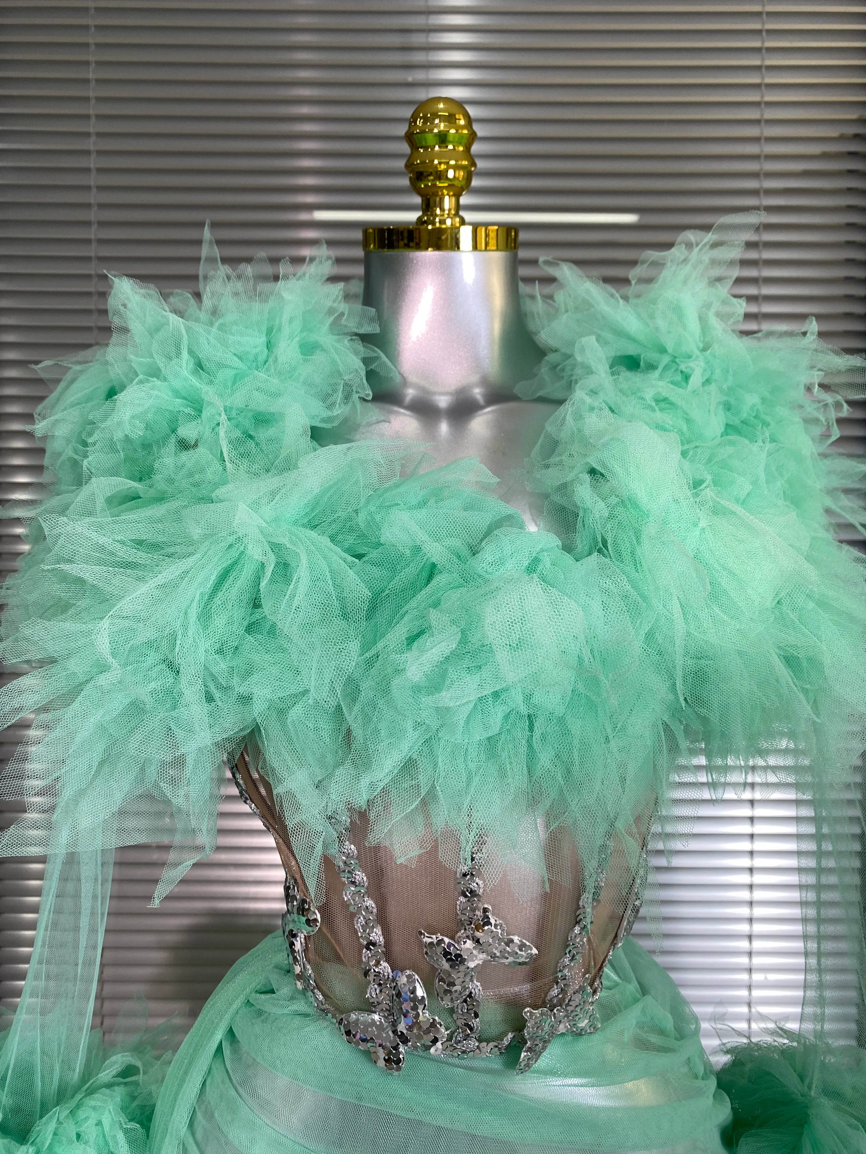 Summer New 2025 Sexy Two Pieces Set Women Celebrity Laced Mint Mesh Night Club Skirt Suits Stage Performance Costume