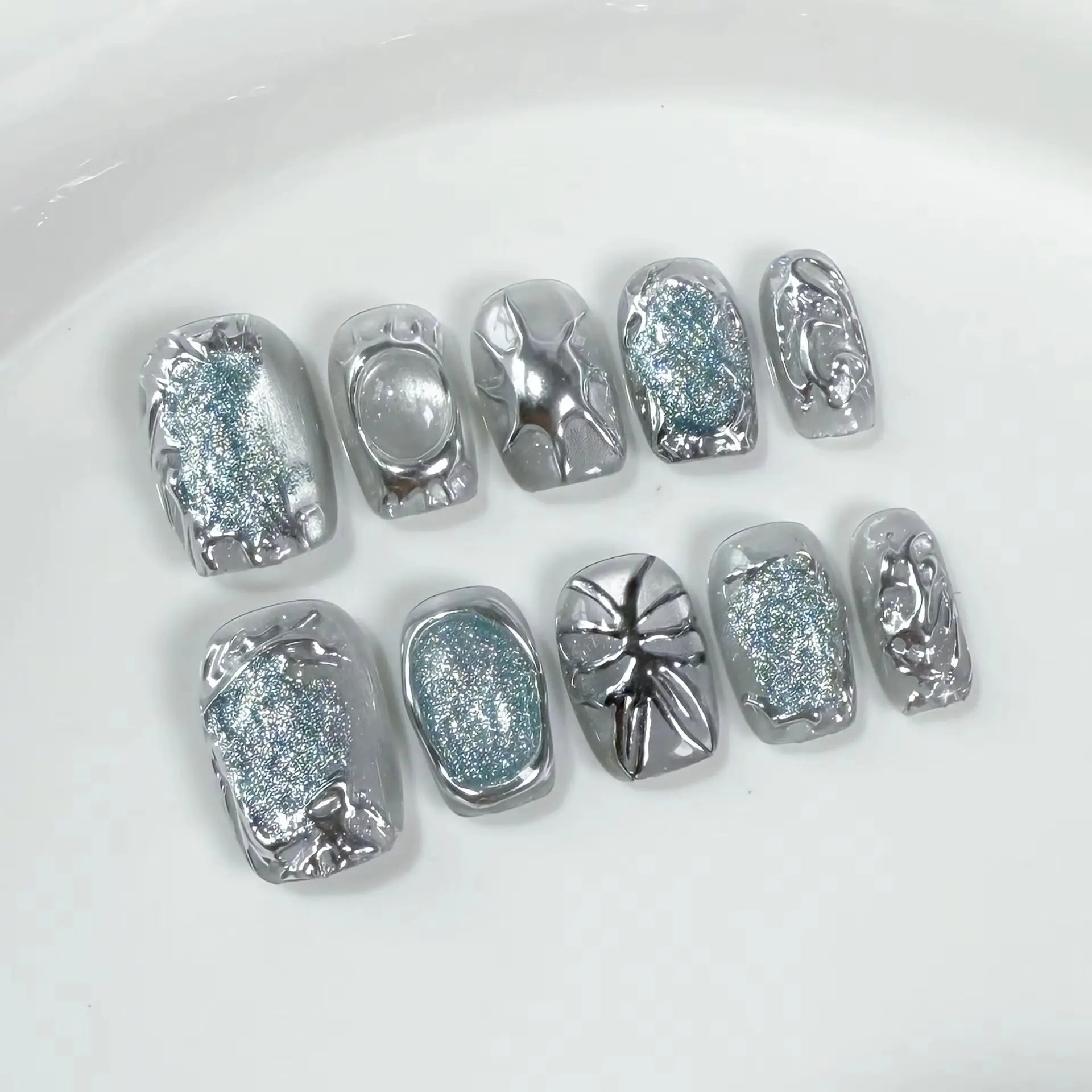10Pcs Short Square Head Acrylic Nails Full Cover Metal Blue Cat's Eye Design Fake Nails Sweet Cool Reusable Nail for Spice Girls