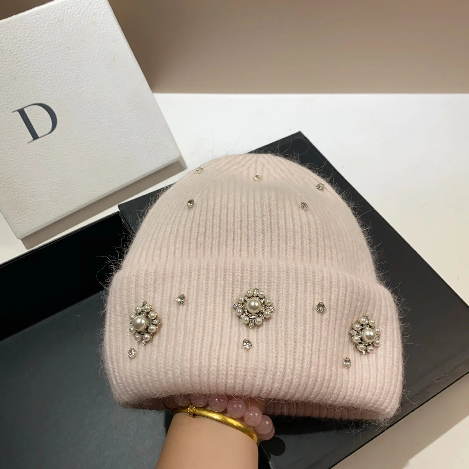 Designer Brand Rhinestones Winter Knitted Hat Women Warm Wool Skullies Beanies Real Rabbit Fur Knit Bonnet Outdoor Skiing Cap pink