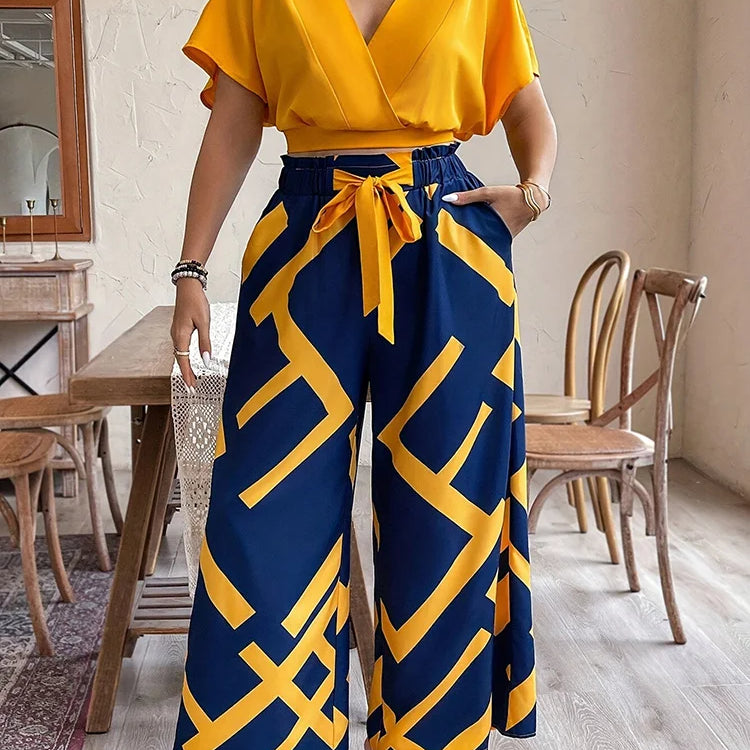 GIBSIE Plus Size Pants Set Women Summer V-neck Short-sleeved Crop Top Printed Tie Front Wide Leg Trousers Vacation Two-piece Set