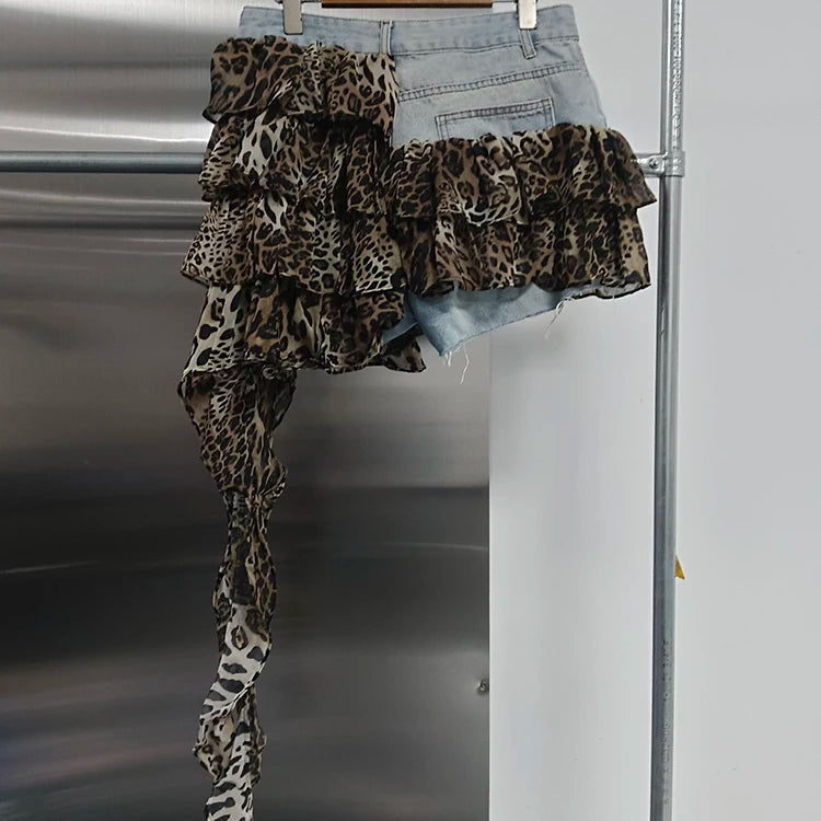 TWOTWINSTYLE Colorblock Designer Short Jeans For Women High Waist Spliced Denim Asymmetrical Designer Trousers Female Fashion