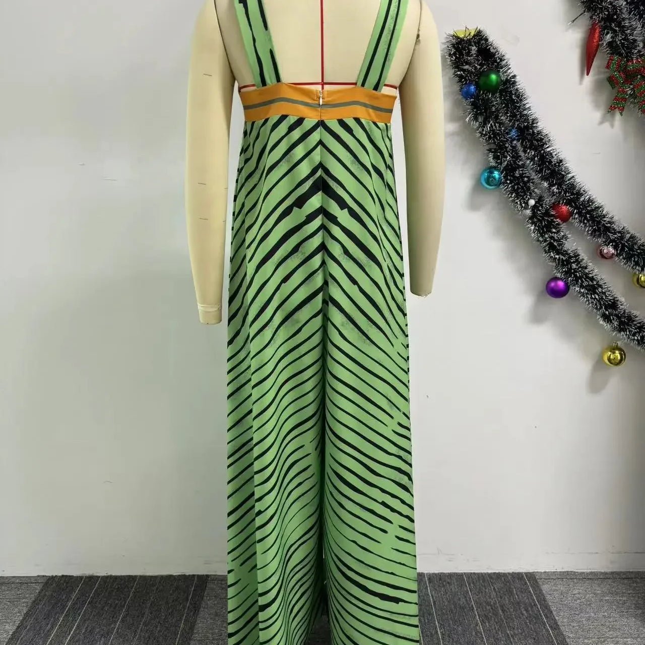 CM.YAYA Women Striped Wide Leg Straight Strap Tank Wide Leg Haren Sleeveless Jumpsuit 2024 Street Playsuit One Piece Suit Romper