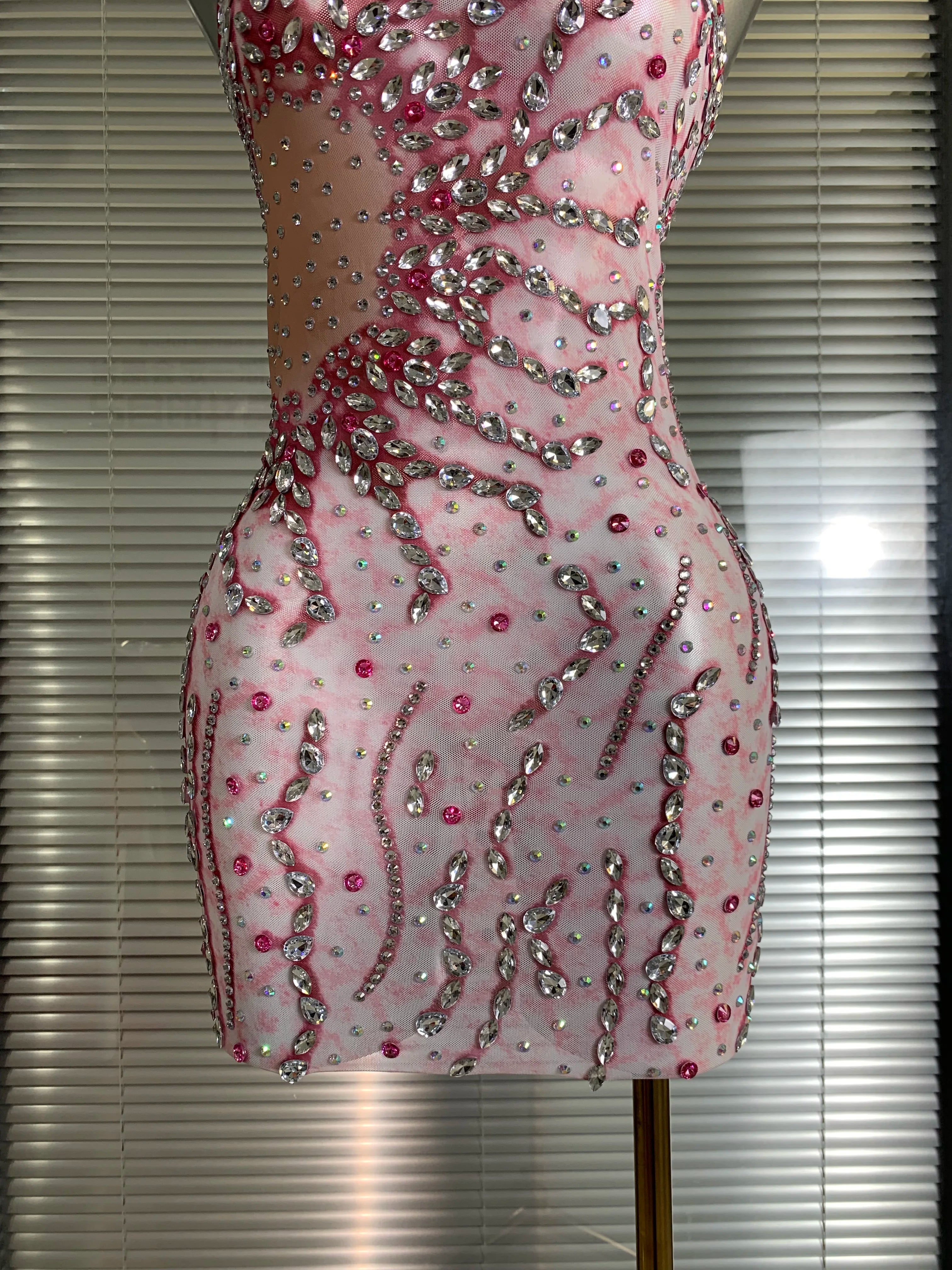 Women Sexy Mesh Crystal Diamonds Mini Costume Stage Dancer One Shoulder Stretchy Mini Night Club Party Dress