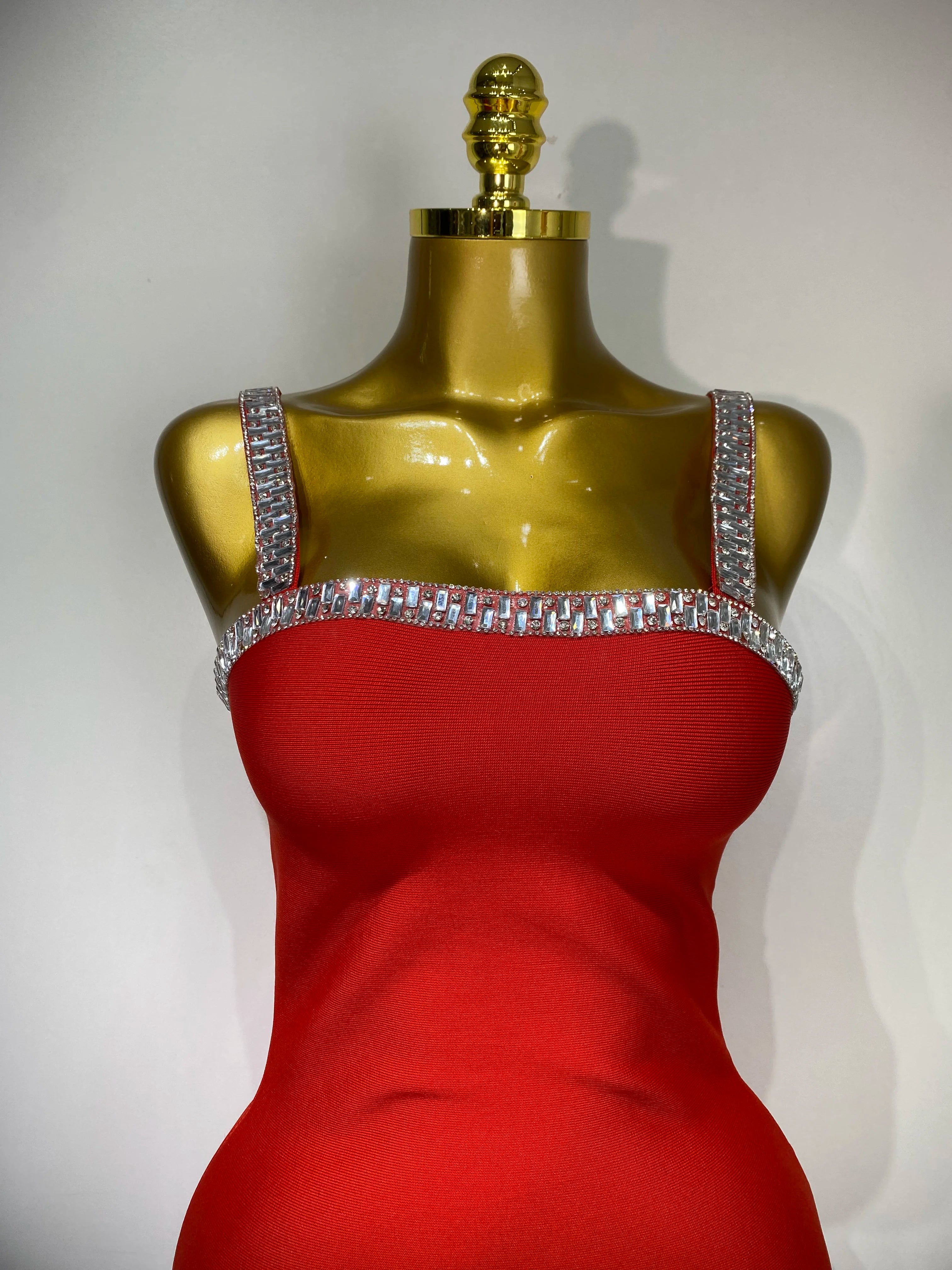 Women Sexy Black Red Sparkly Mini Bodycon Bandage Dress Sleeveless Luxury Diamonds Elegant Evening Club Party Birthday Dress