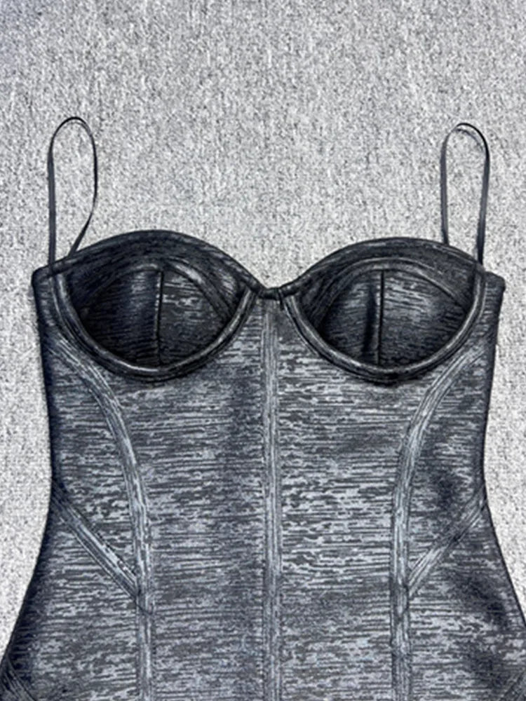 Vestido midi preto bronzeado sem alças, sexy, sem costas, estilo celebridade, verão 2025, elegante, para festa à noite